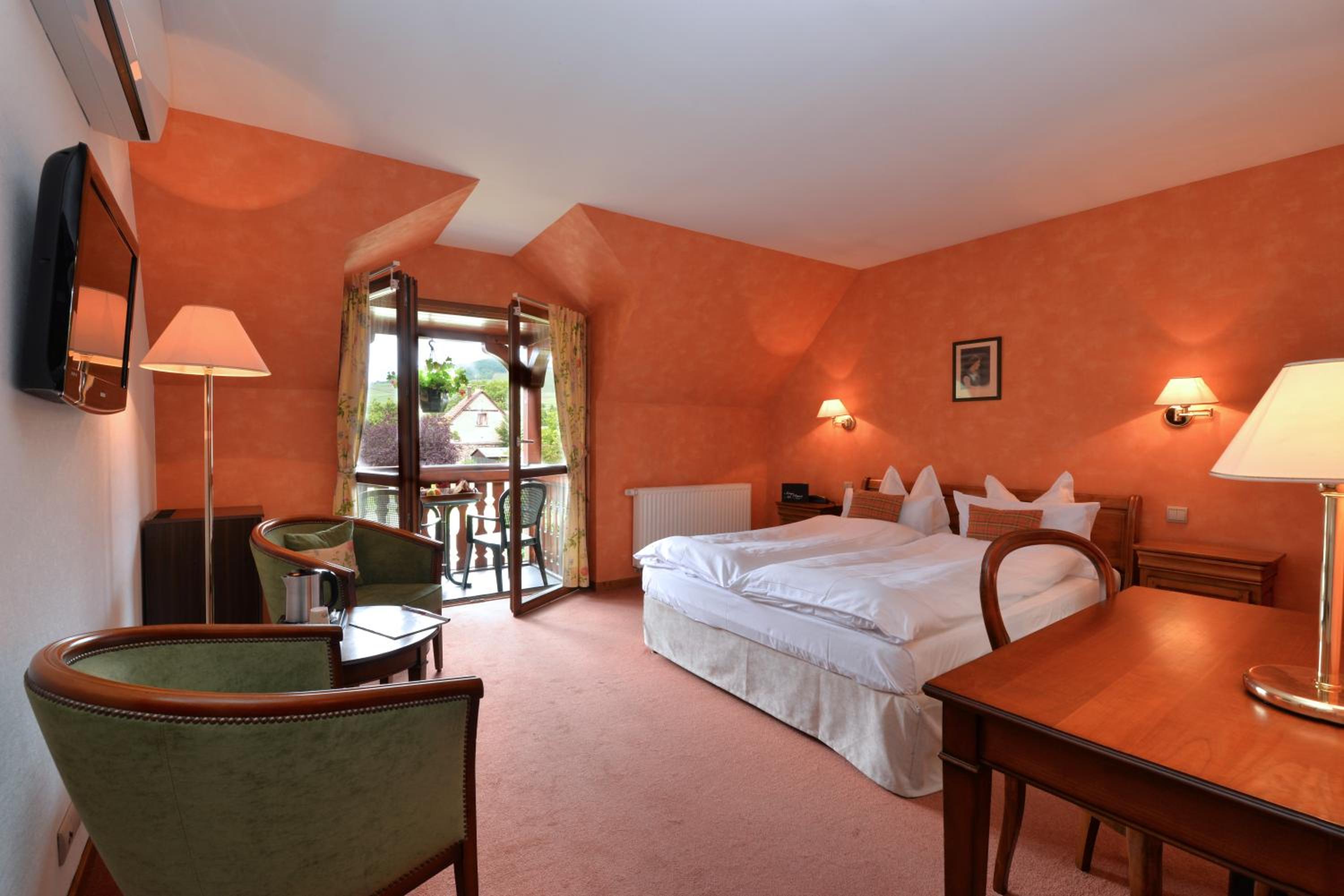 Deluxe Double Room - Photo 4