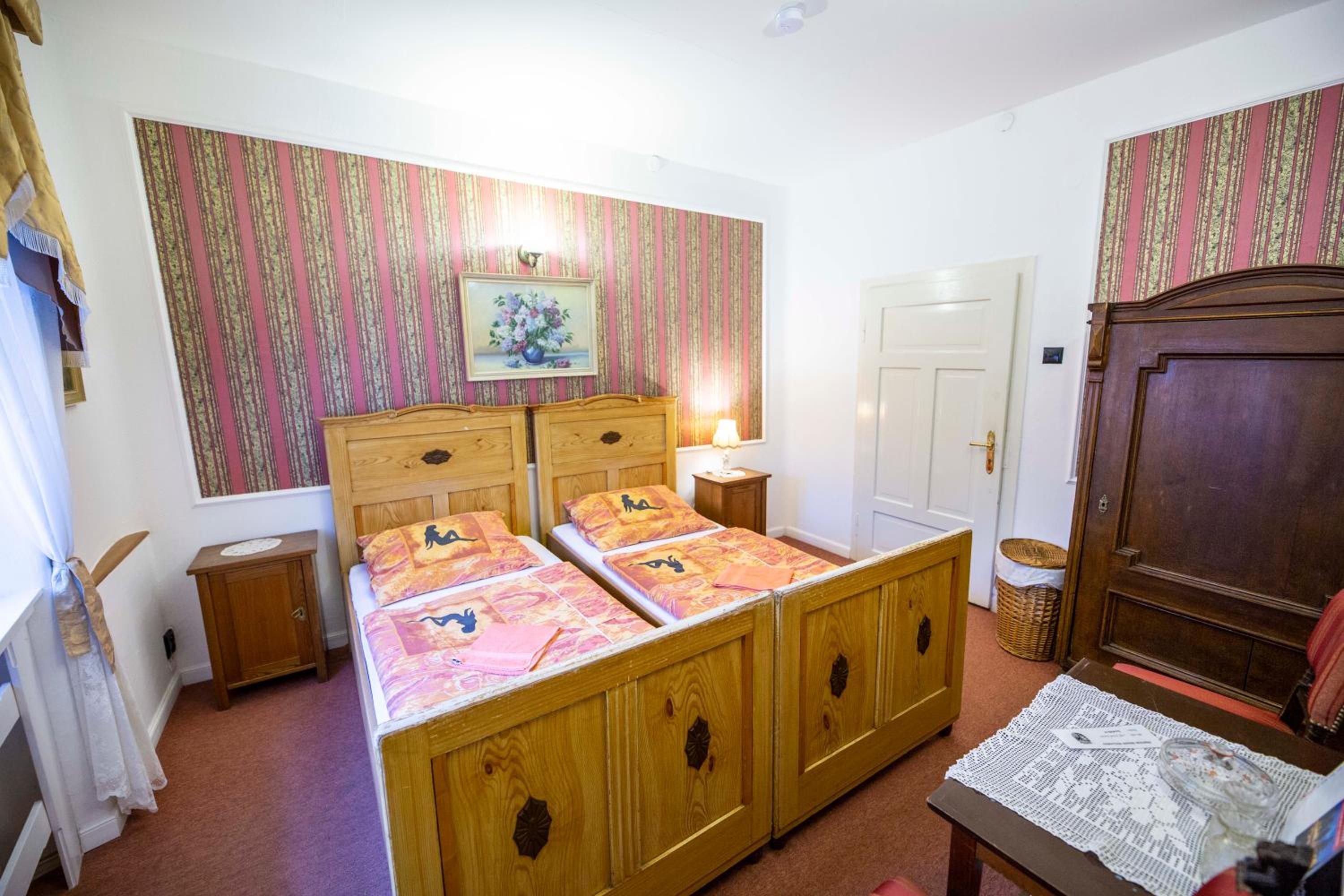 Double Room with Private Bathroom