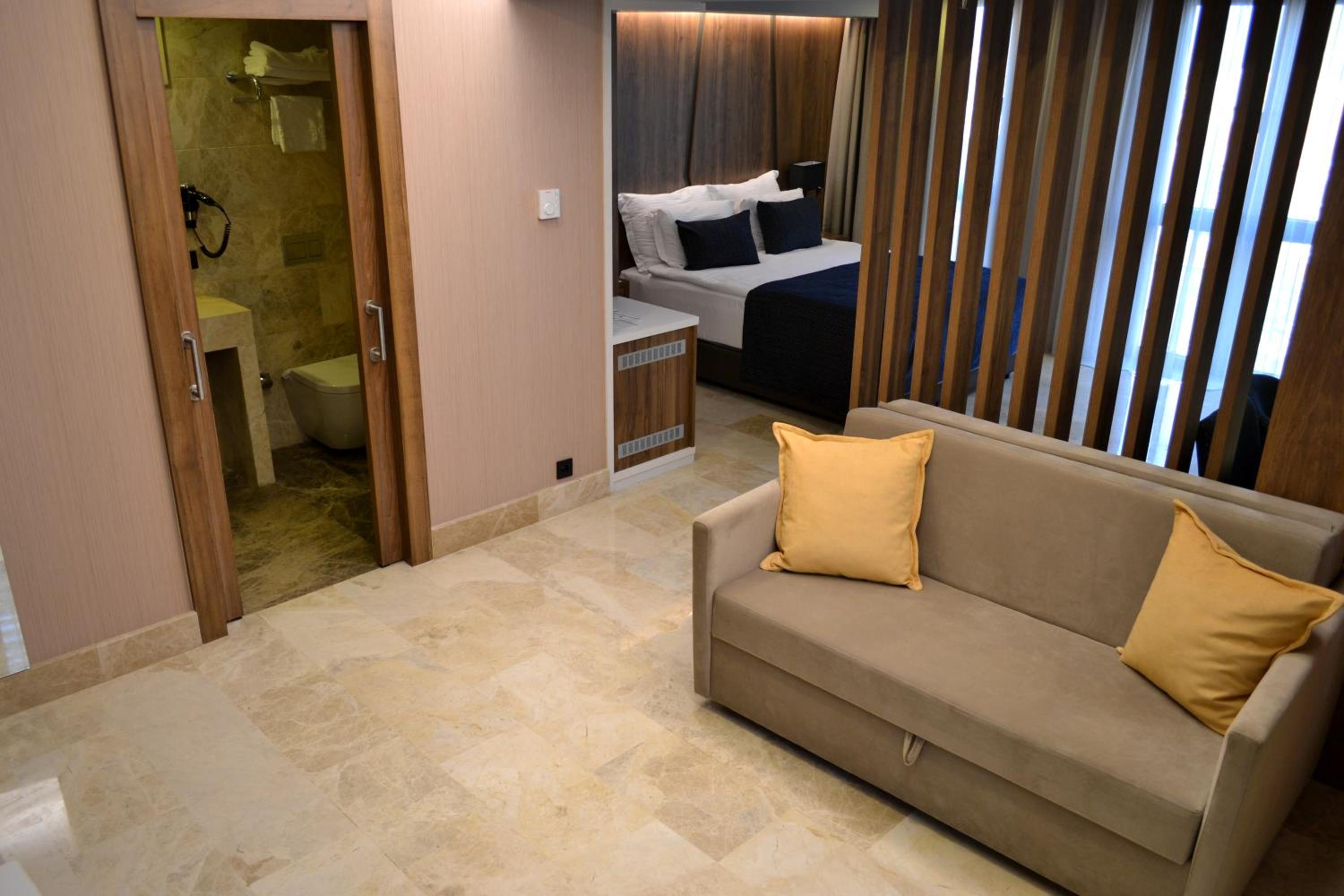 Superior Suite