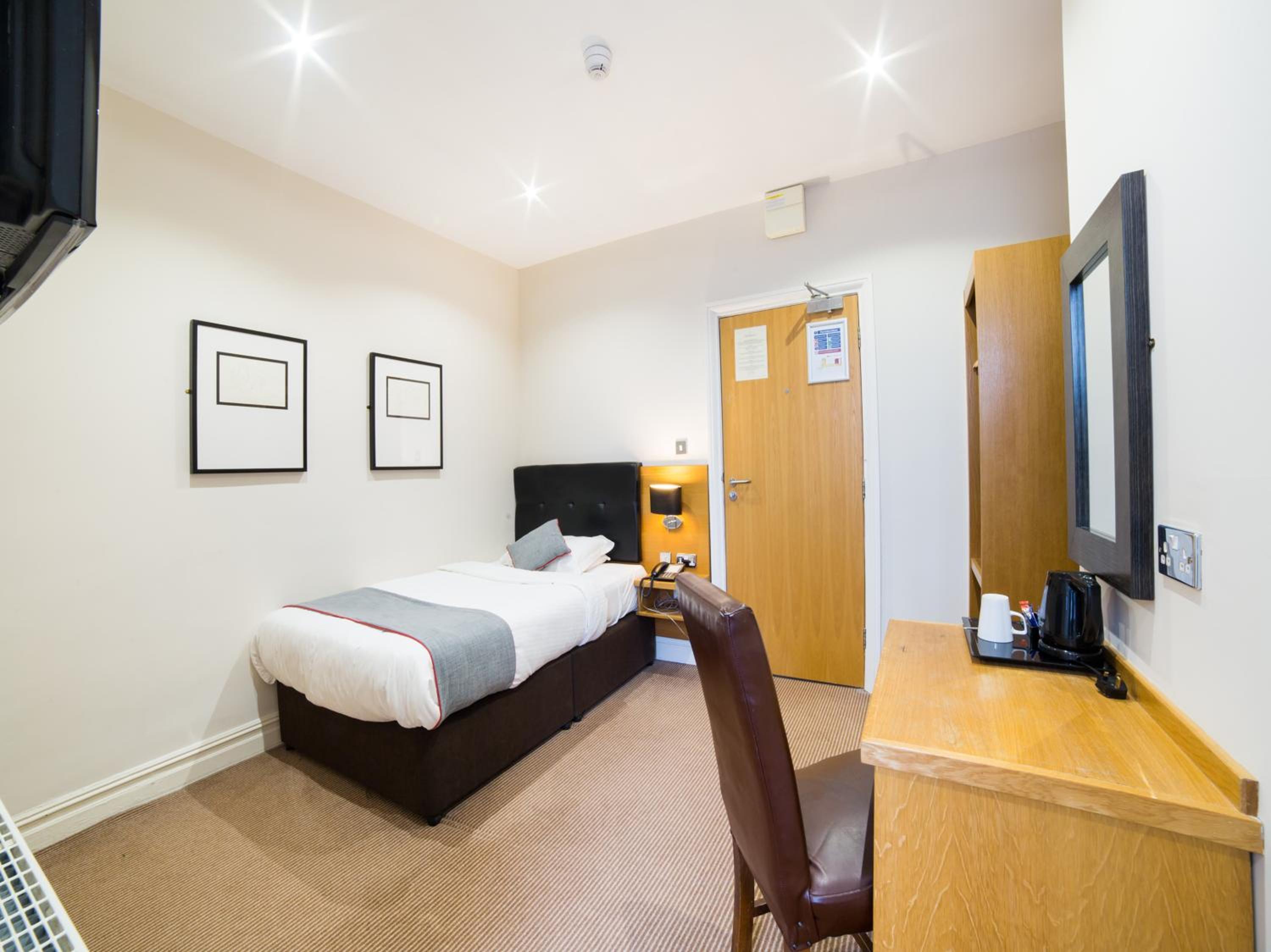 Standard Single Room photo 1