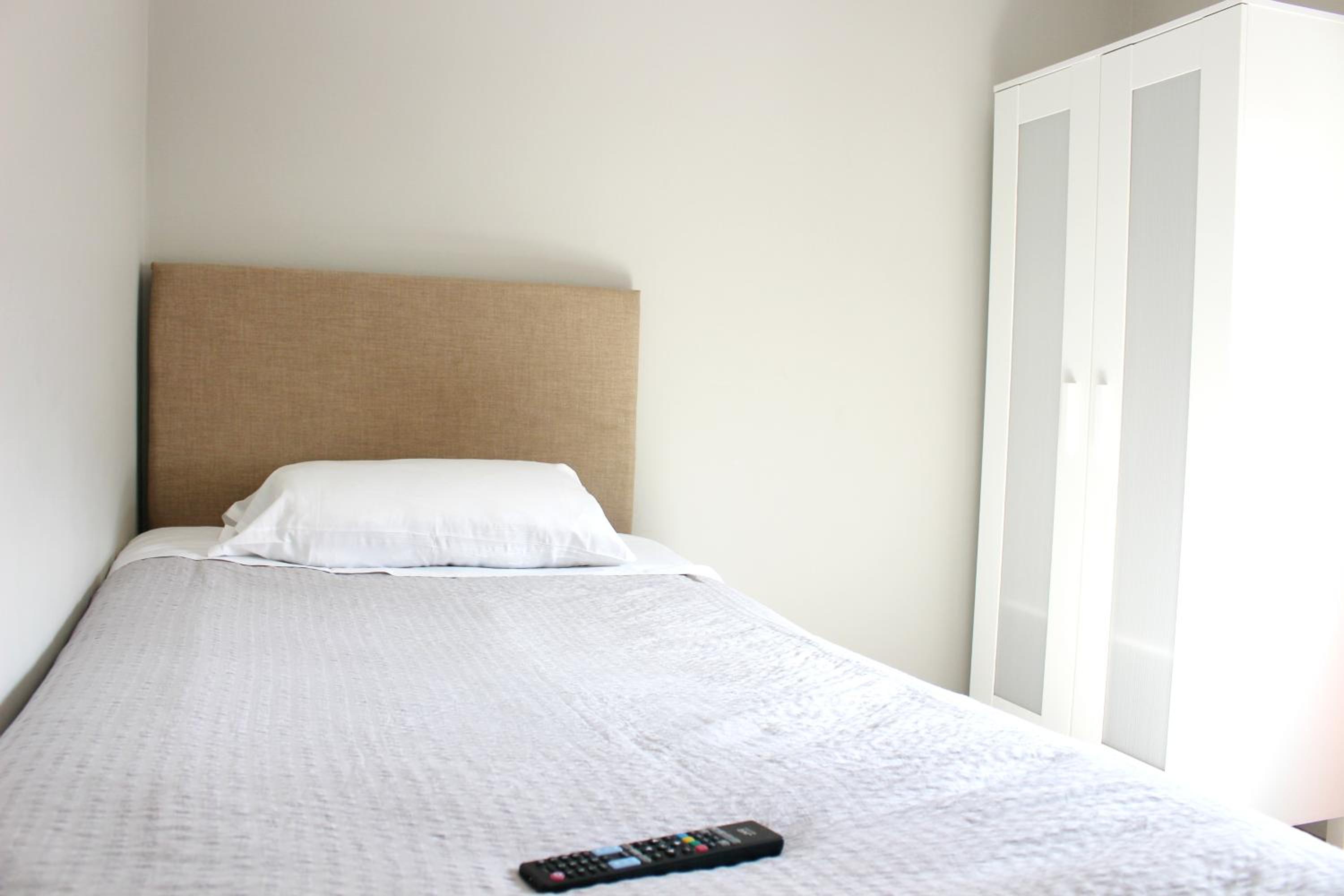 Budget Single Room photo 2