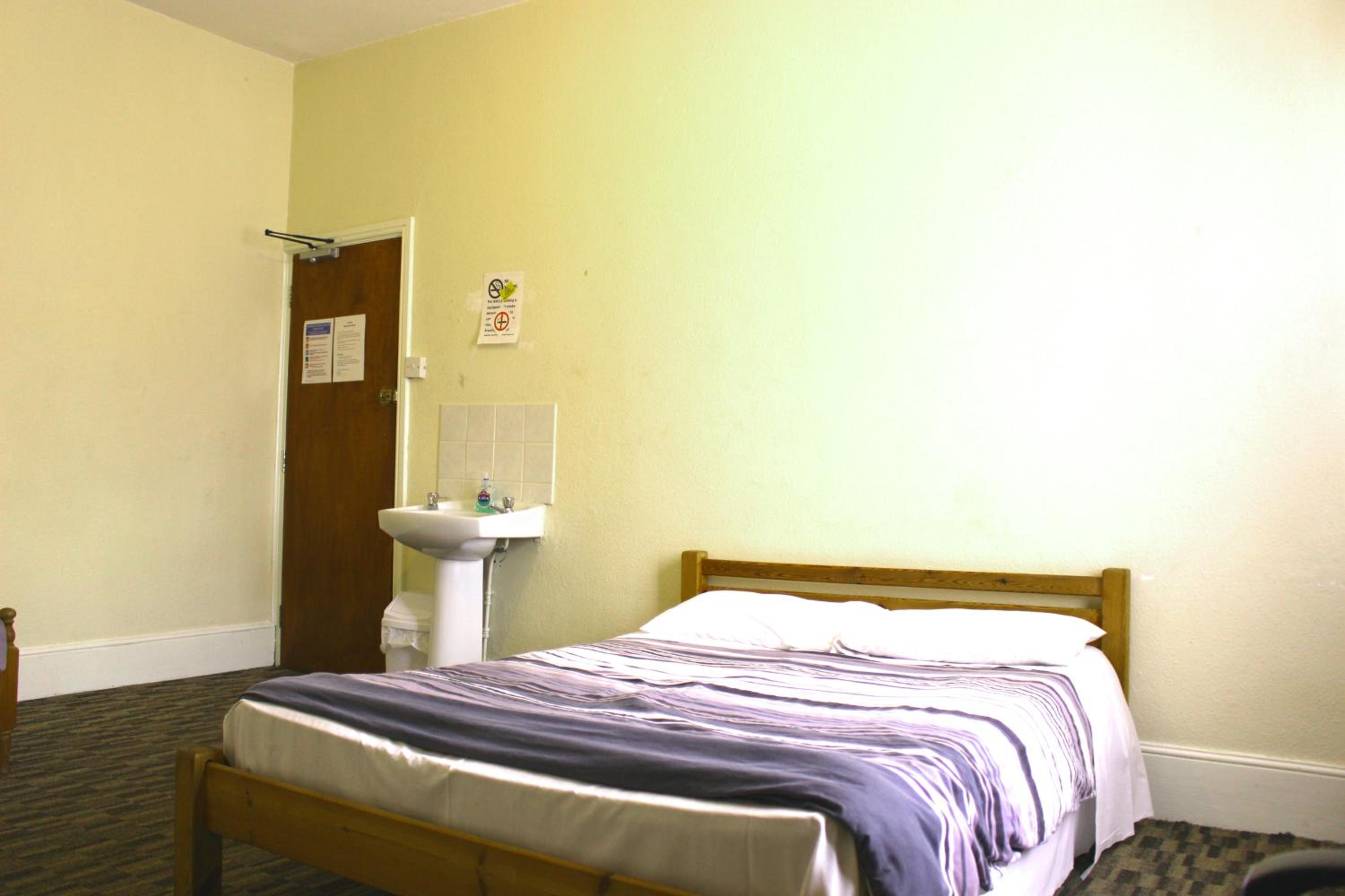 Budget Double Room photo 2