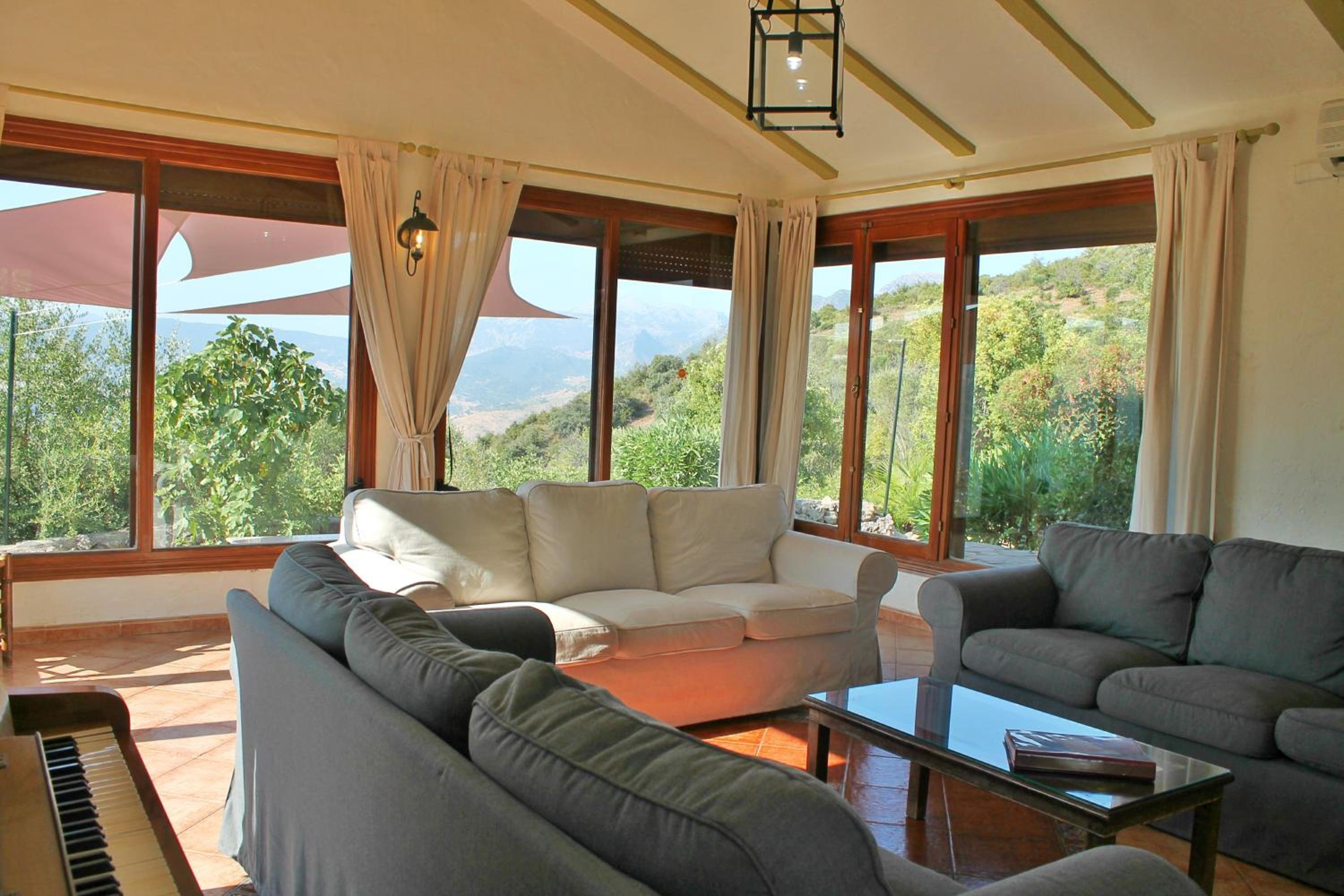Villa de cinco habitaciones