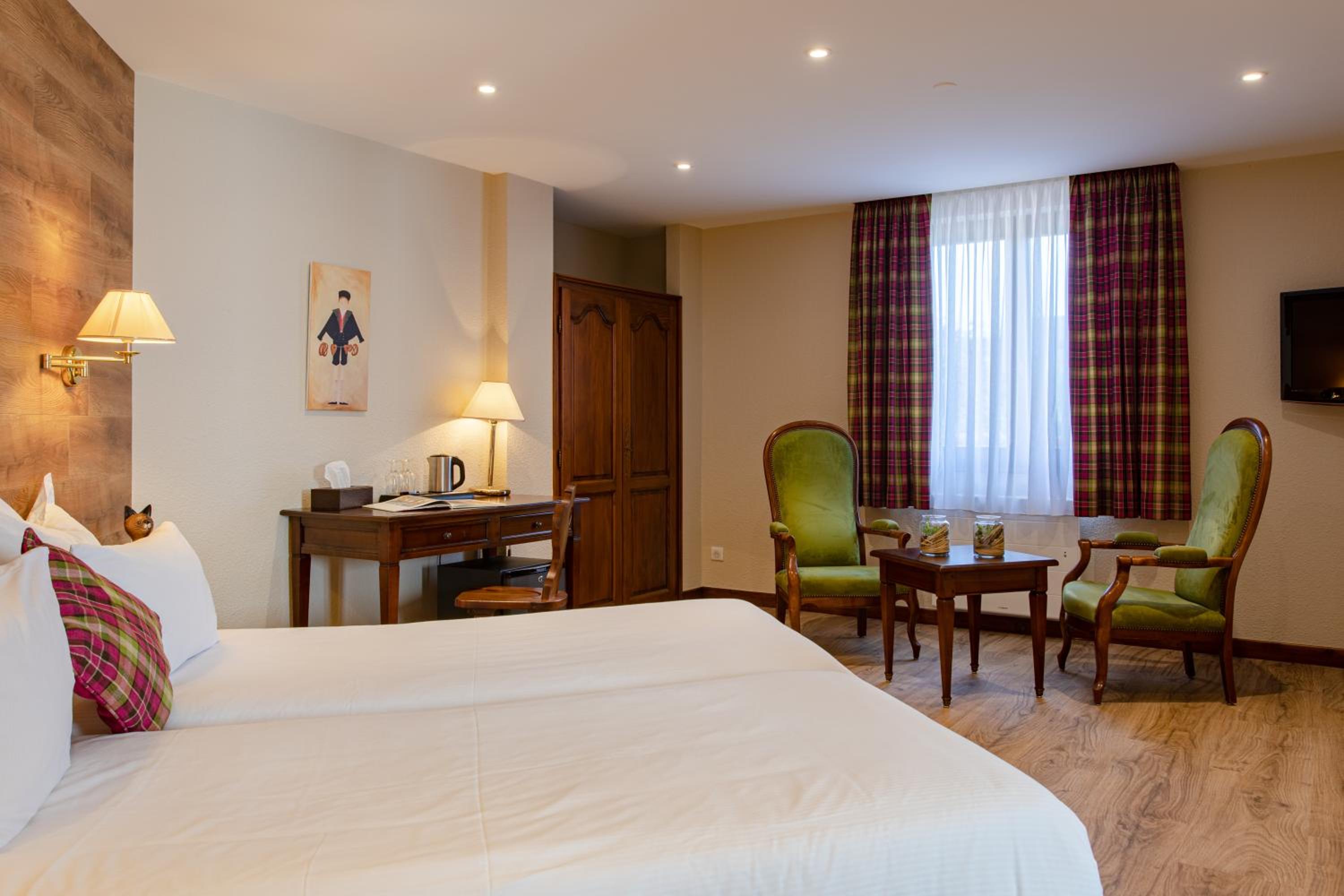 Superior Double Room - Photo 2