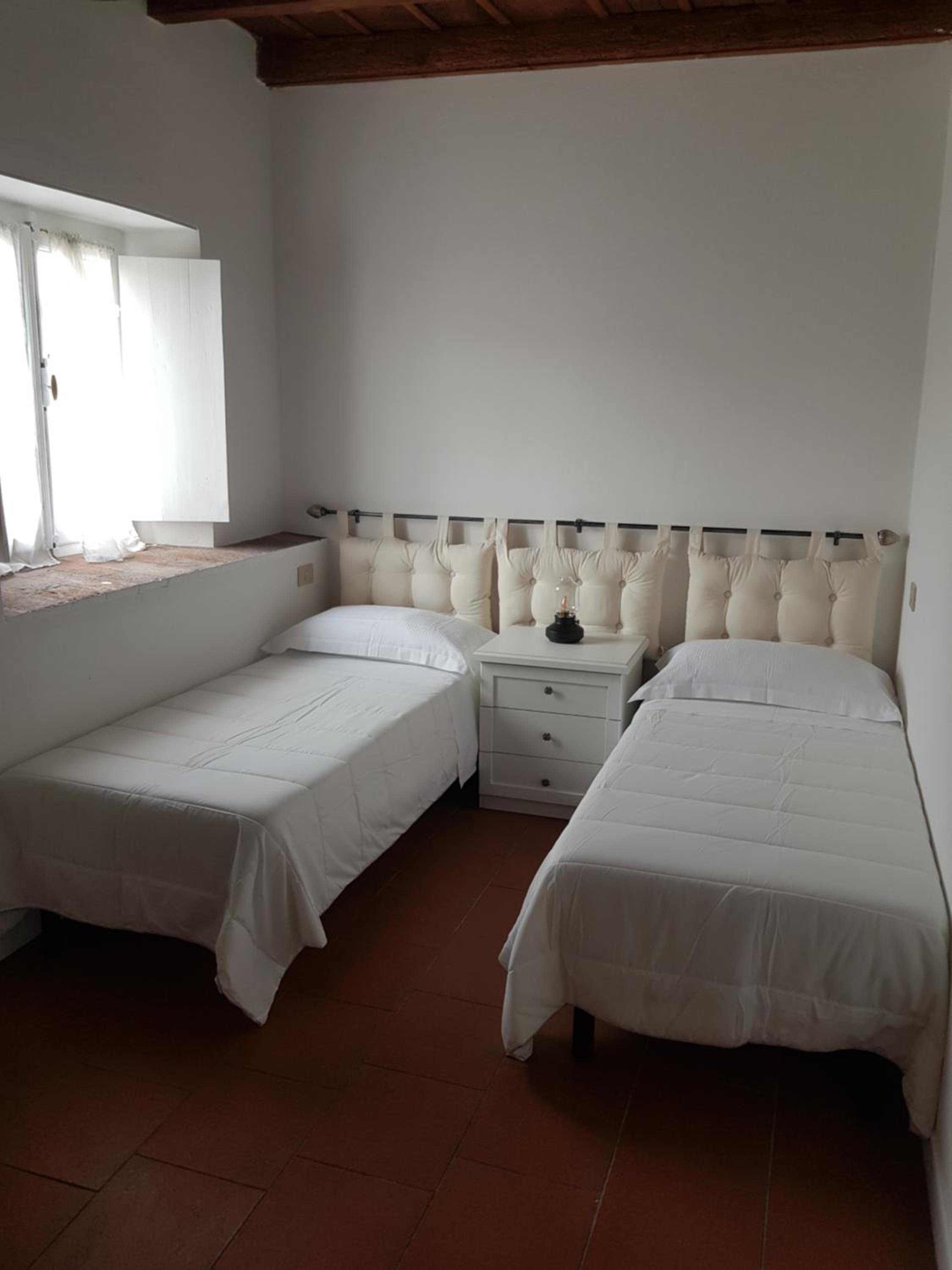 Two-Bedroom Suite - Photo 12