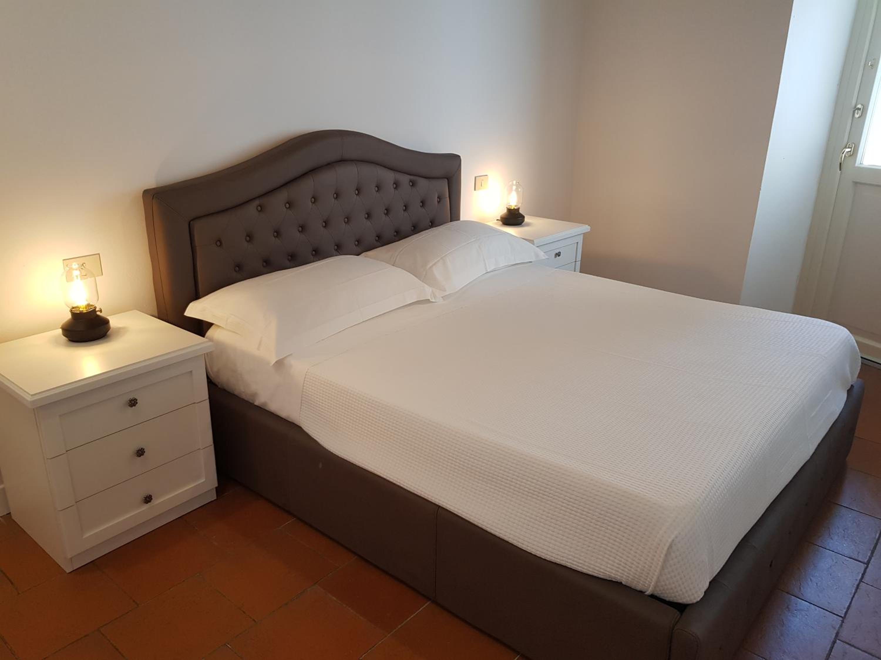 Two-Bedroom Suite - Photo 9