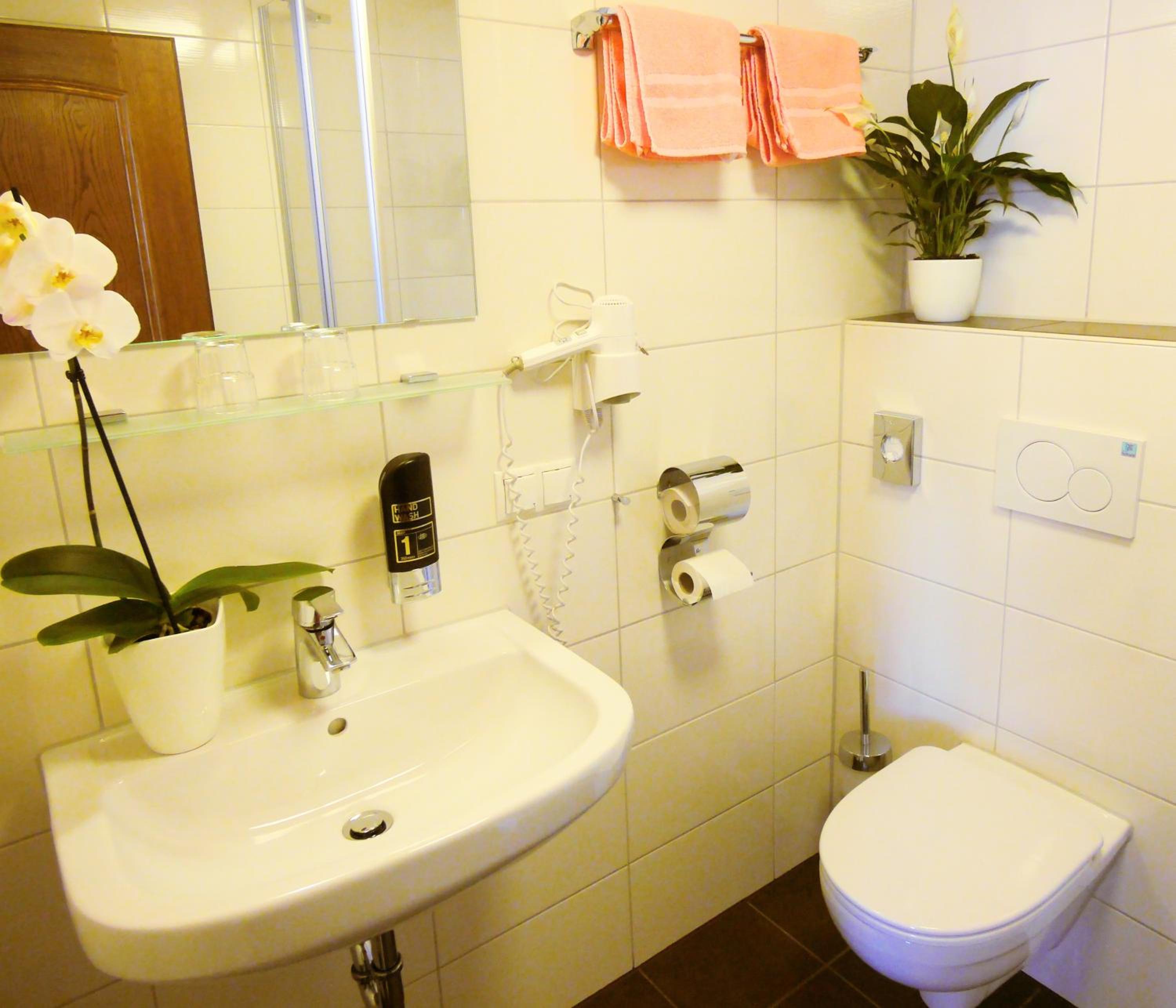 Superior Triple Room - Photo 13