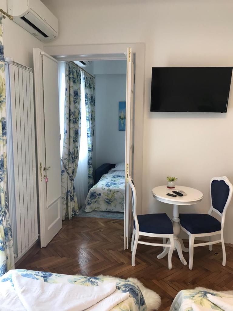 Apartment - Photo 18