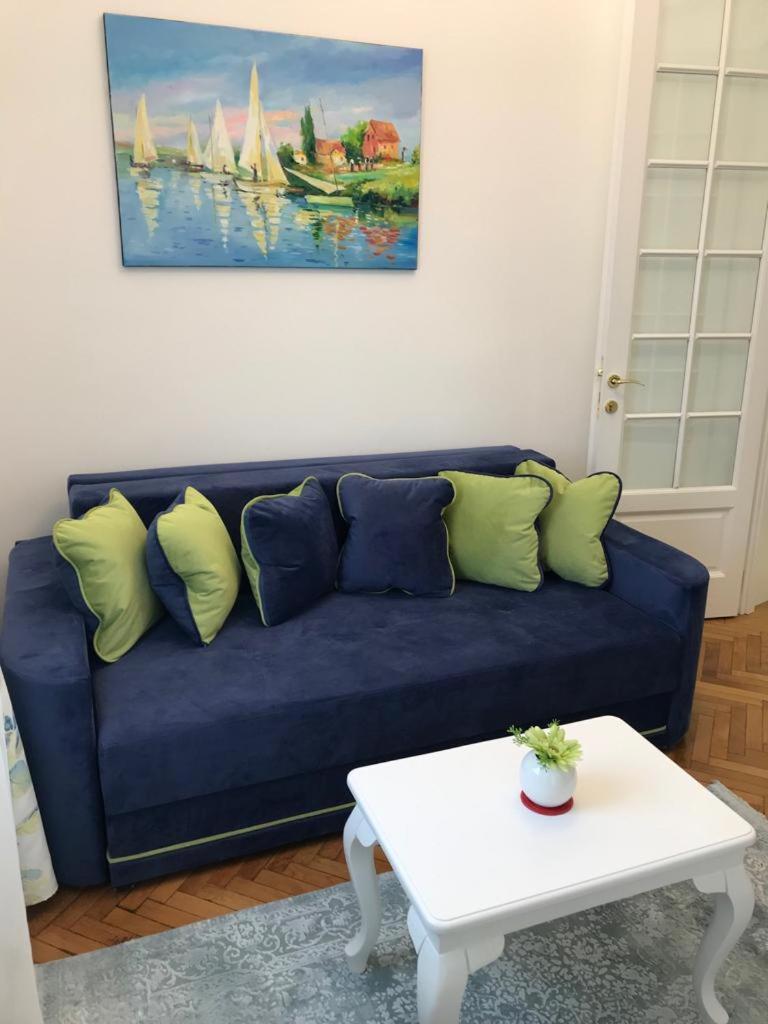 Apartment - Photo 25