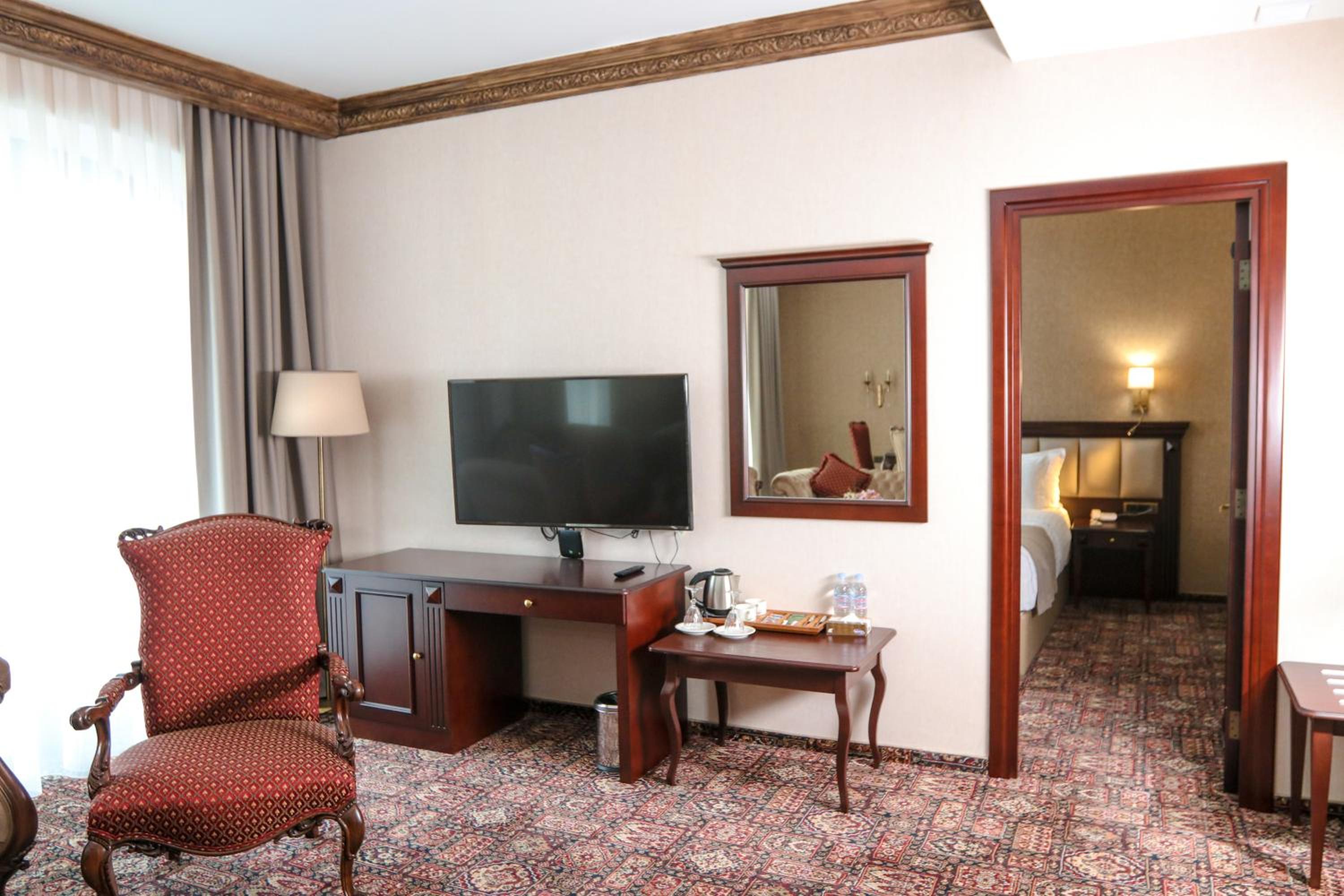 Superior Suite photo 3
