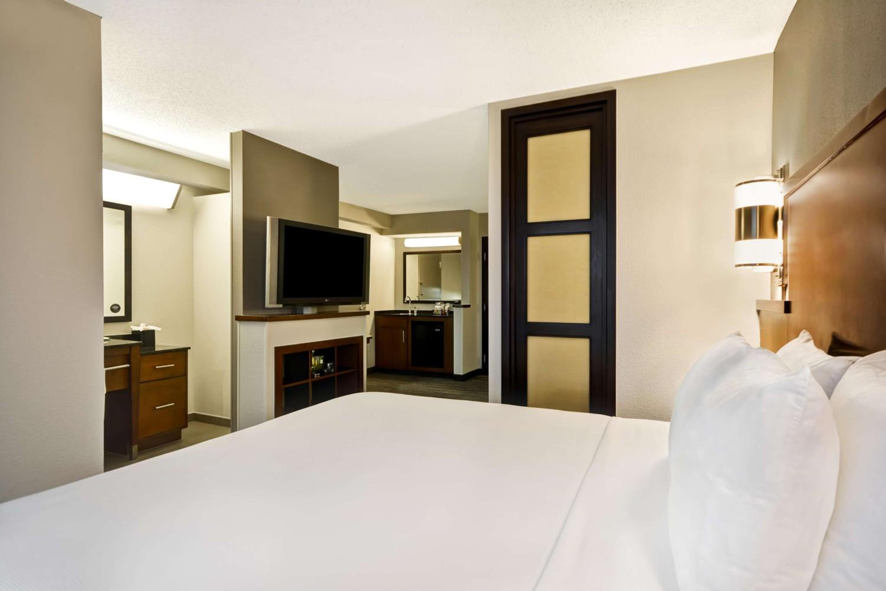 King Room - Disability Access photo 1