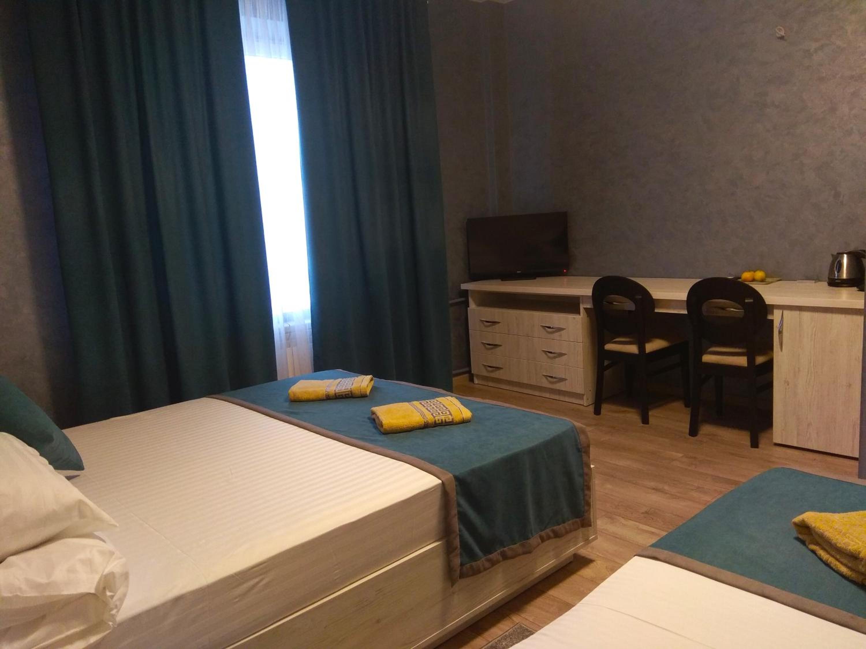 Comfort Triple Room with Shower photo 1