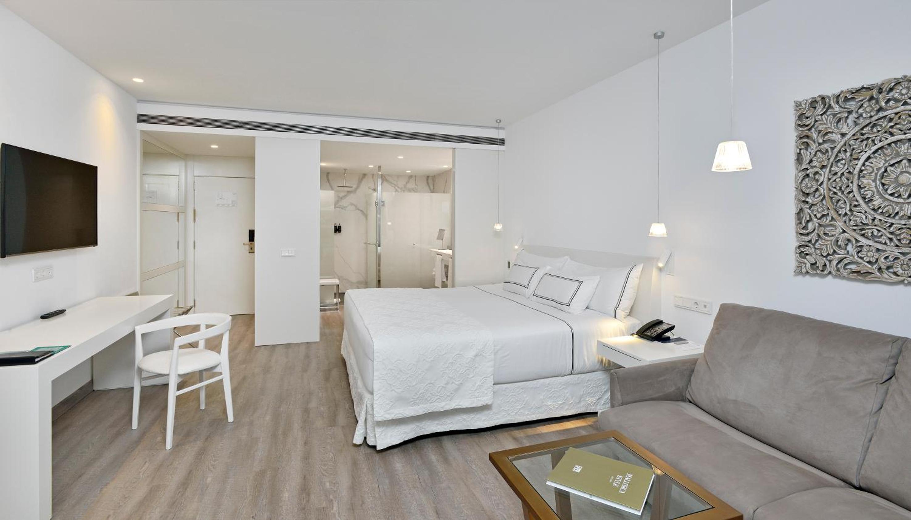 Premium Room - Photo 1