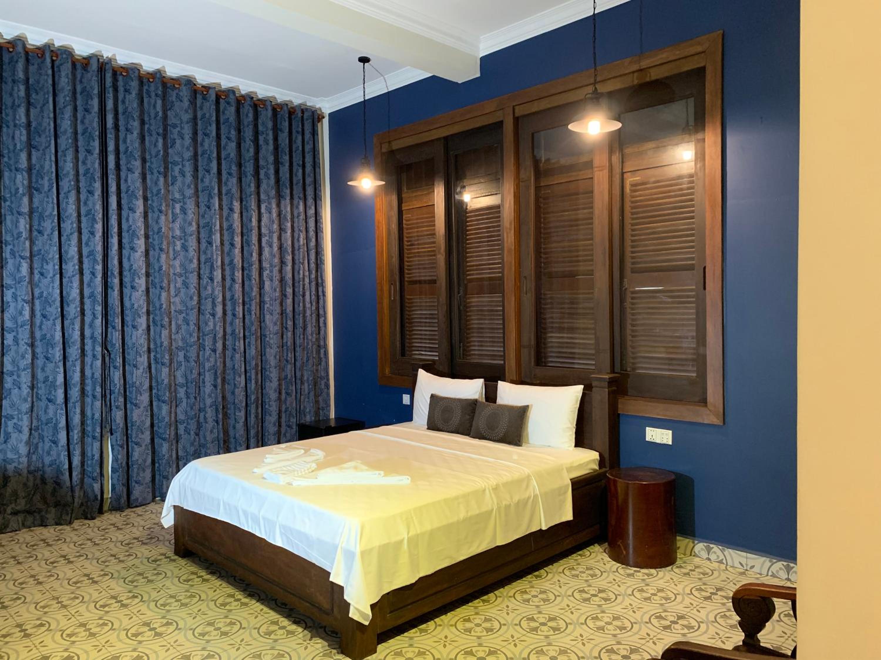 Deluxe Double Room - Photo 16