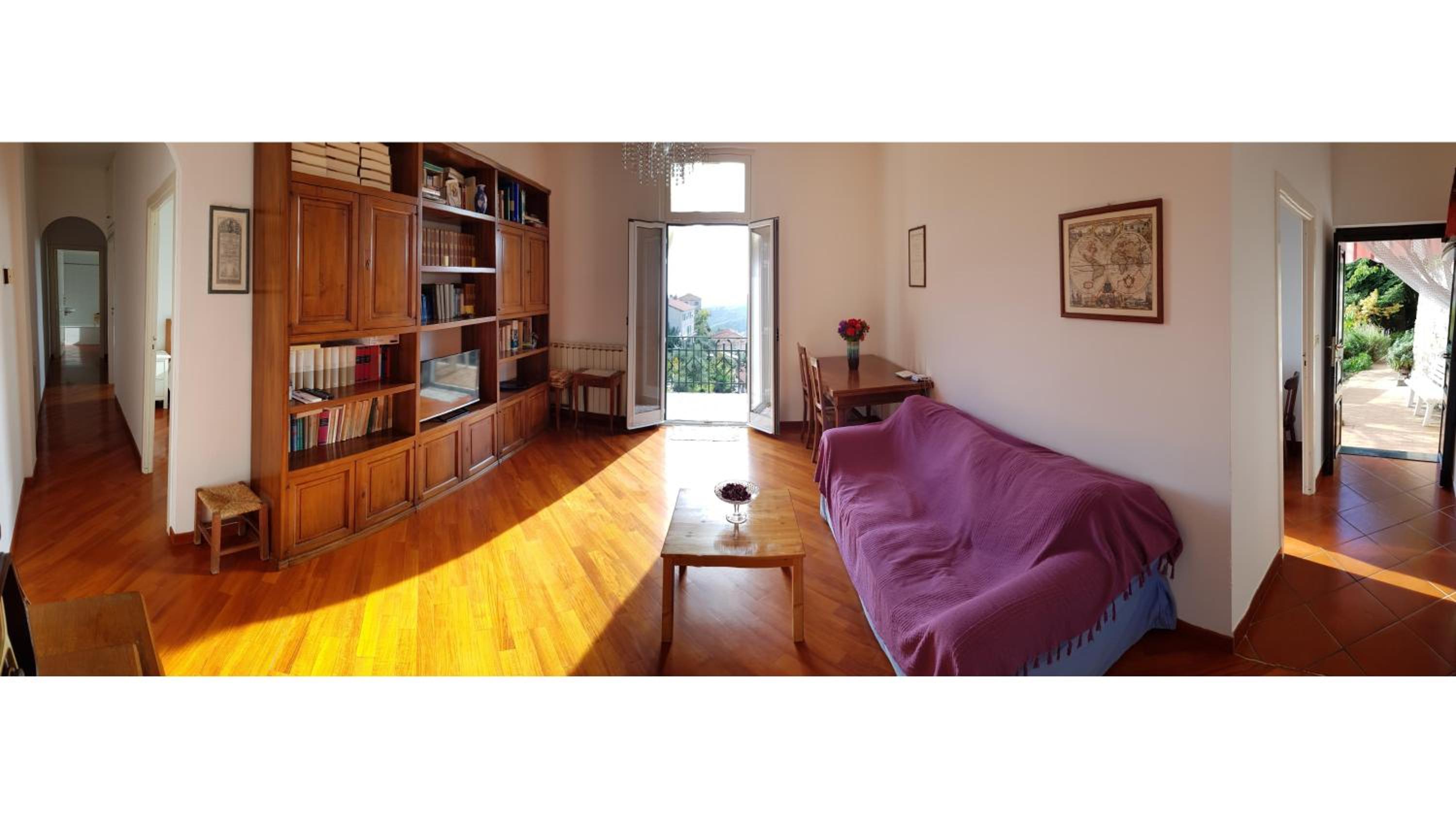 Two-Bedroom House photo 3