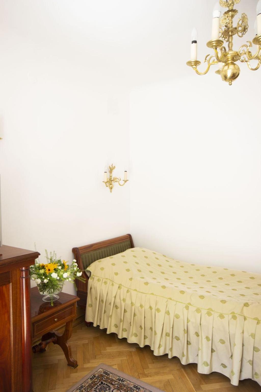 Single Room photo 1