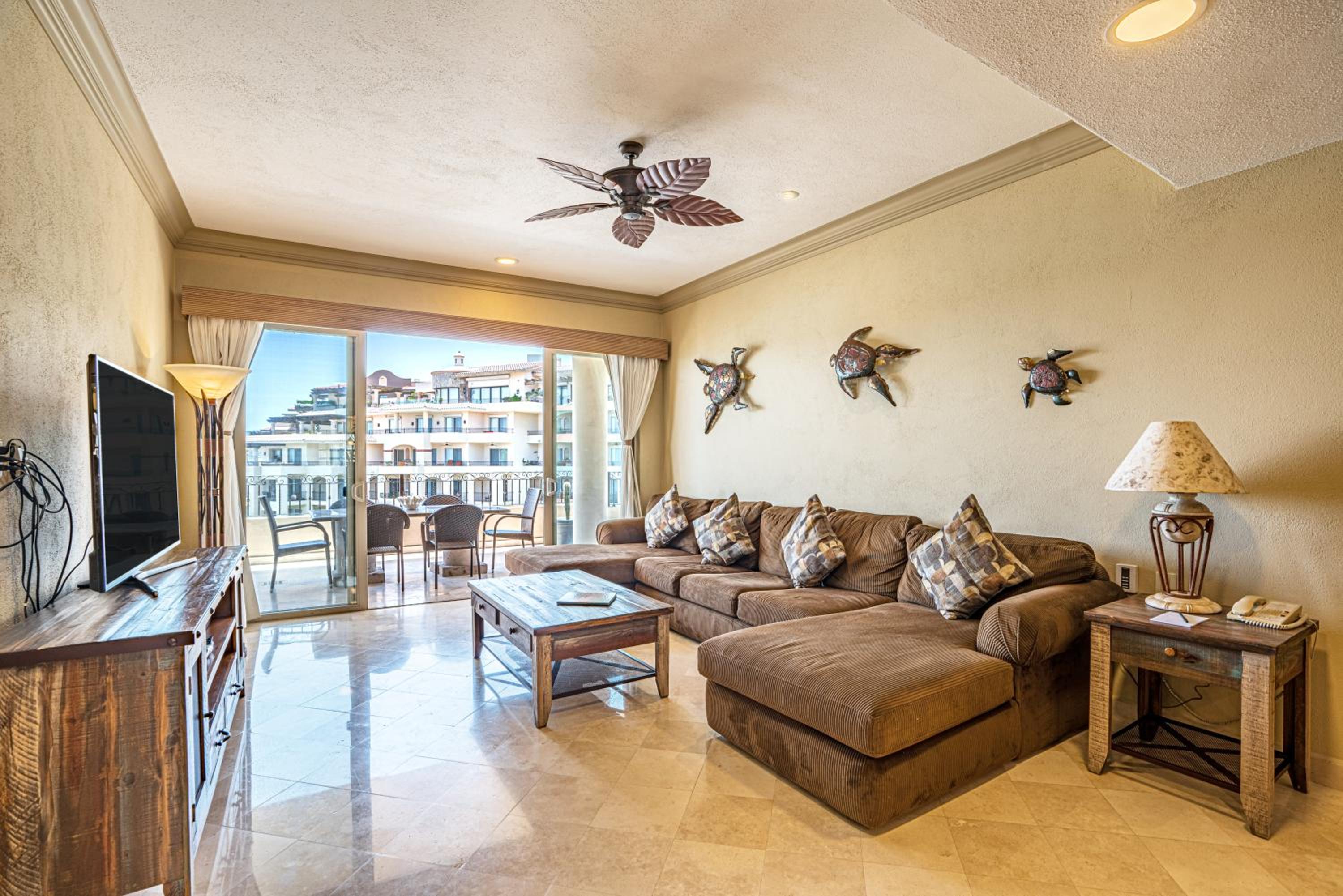 Beachfront Three Bedroom 4th Floor photo 1