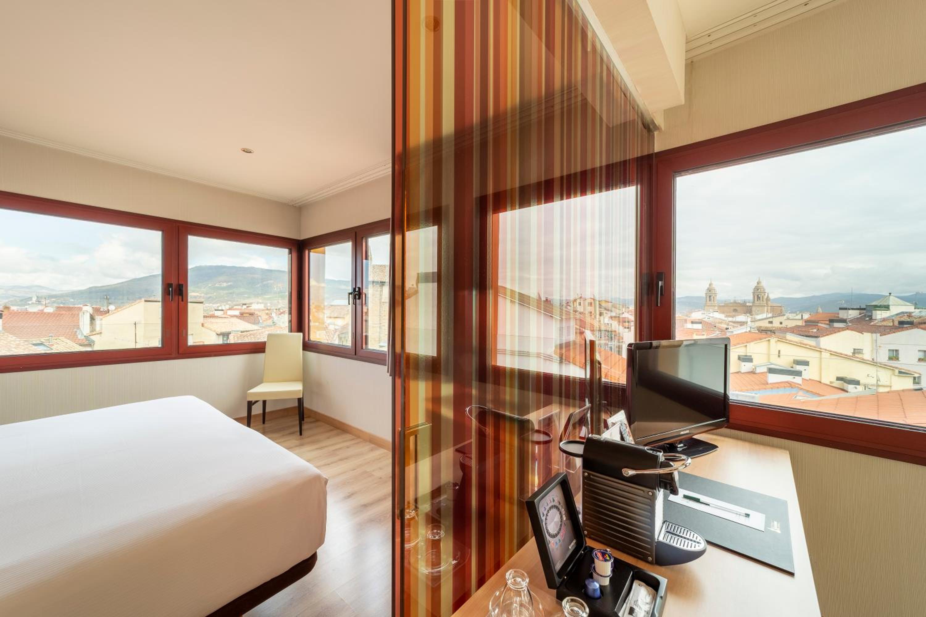 Junior Suite - Photo 1