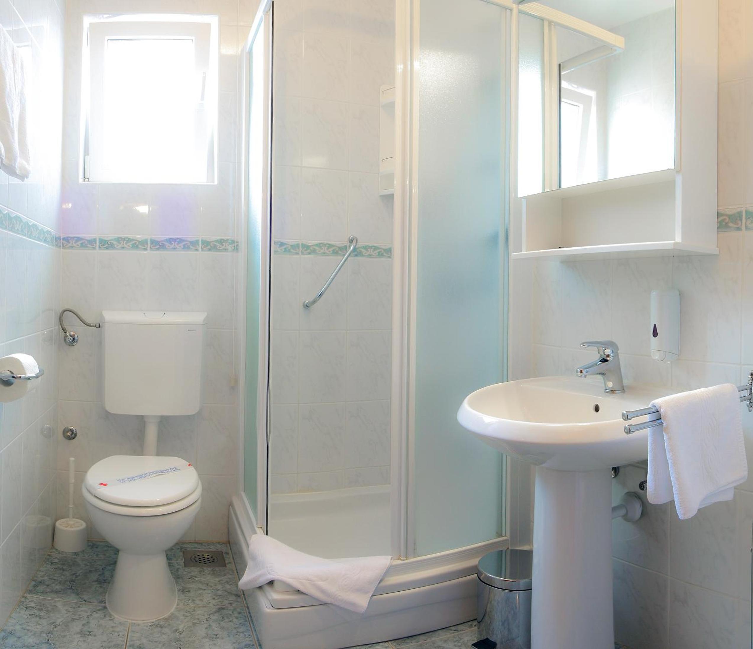 Superior Apartment (2 Adults + 2 Children) - Photo 20