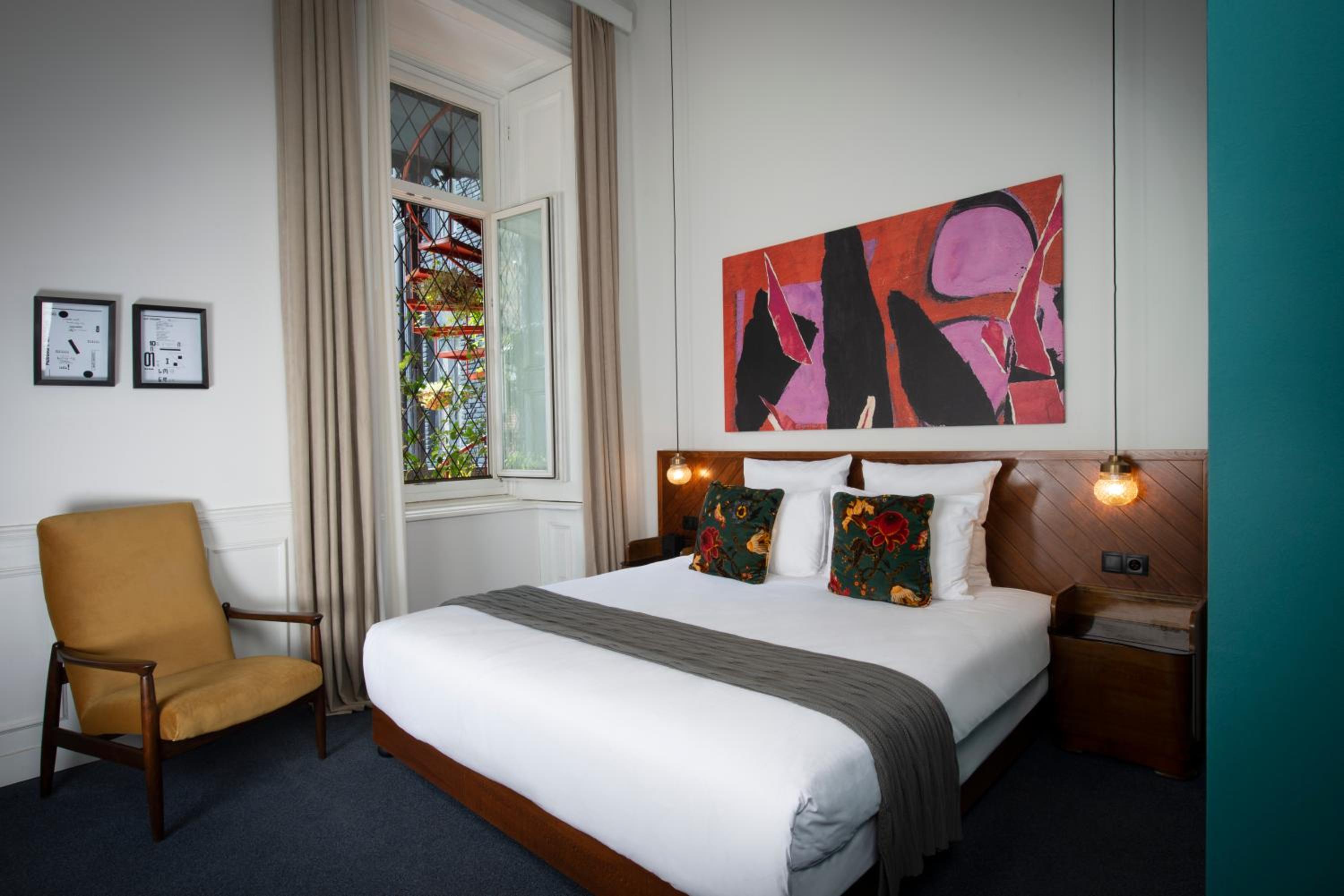 Large Double Room photo 3