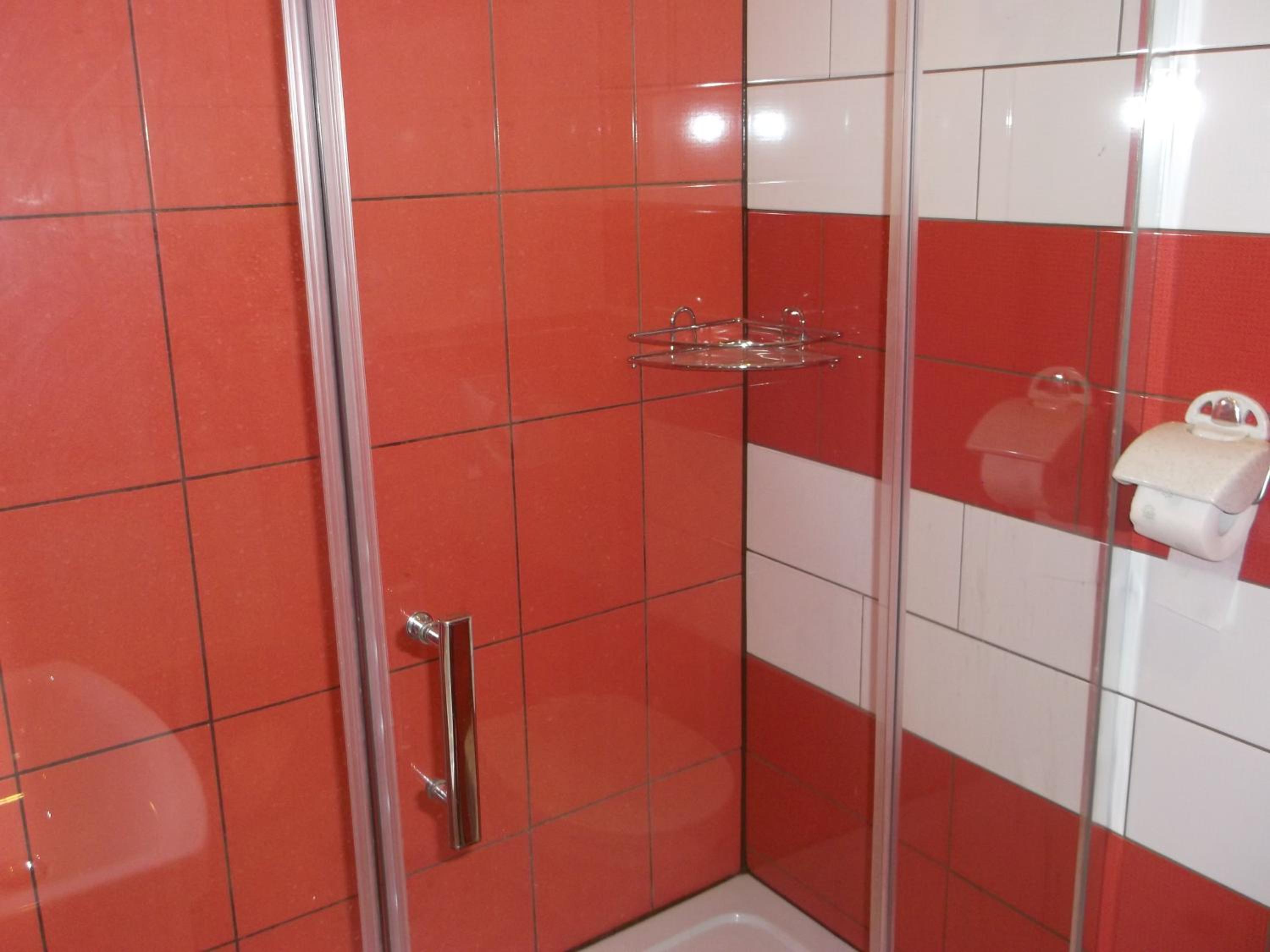 Deluxe Double or Twin Room with City View - Photo 2