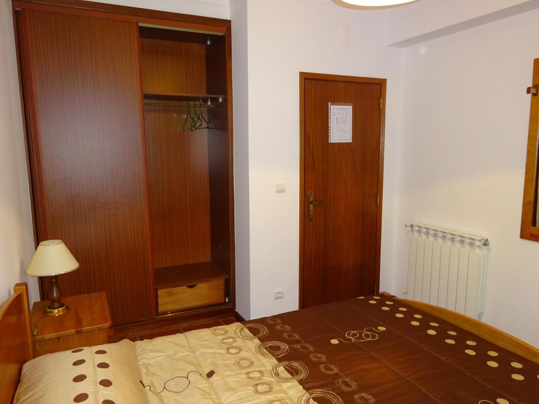 Double Room - Photo 9