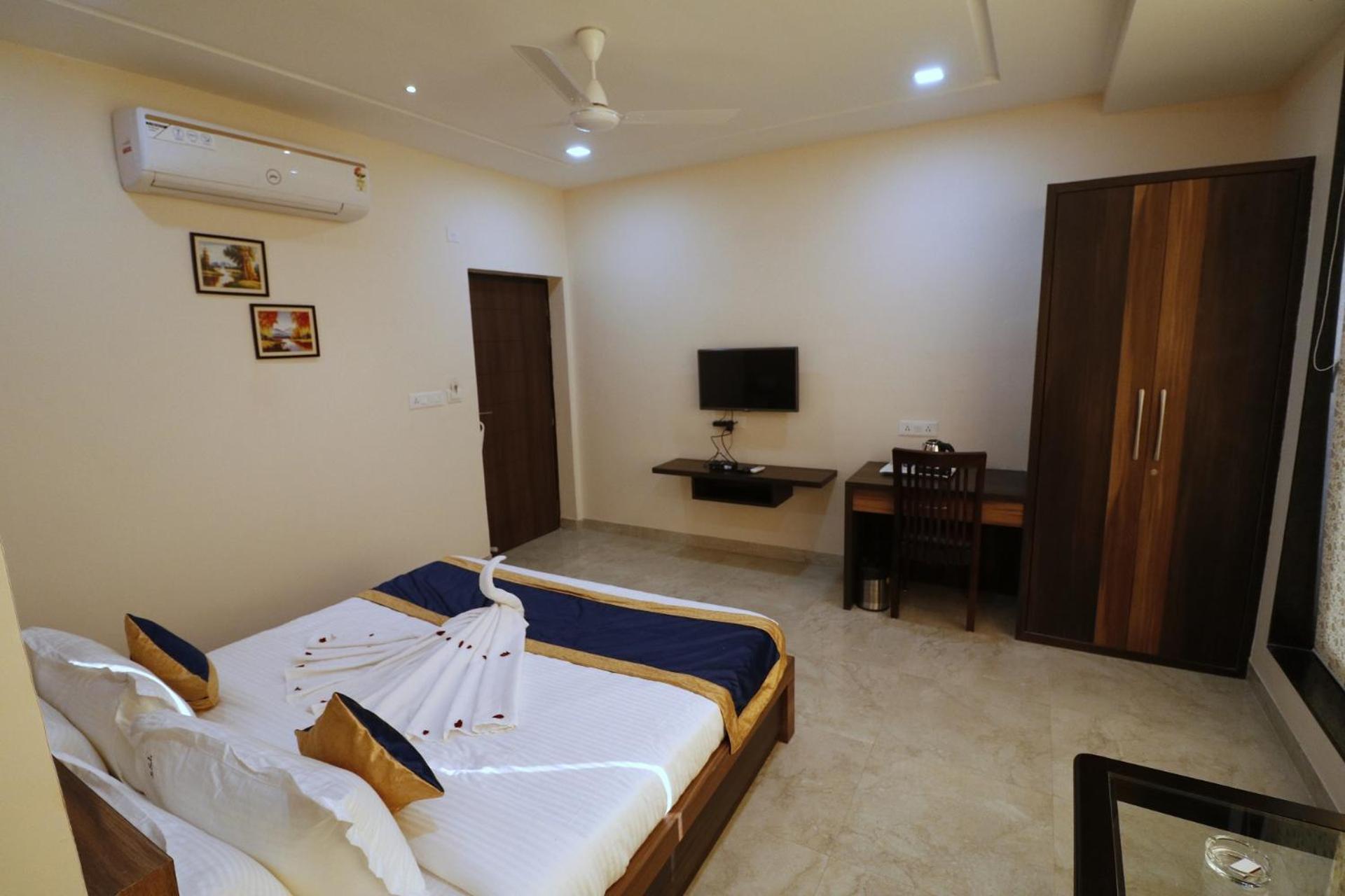 Deluxe Room - Photo 1