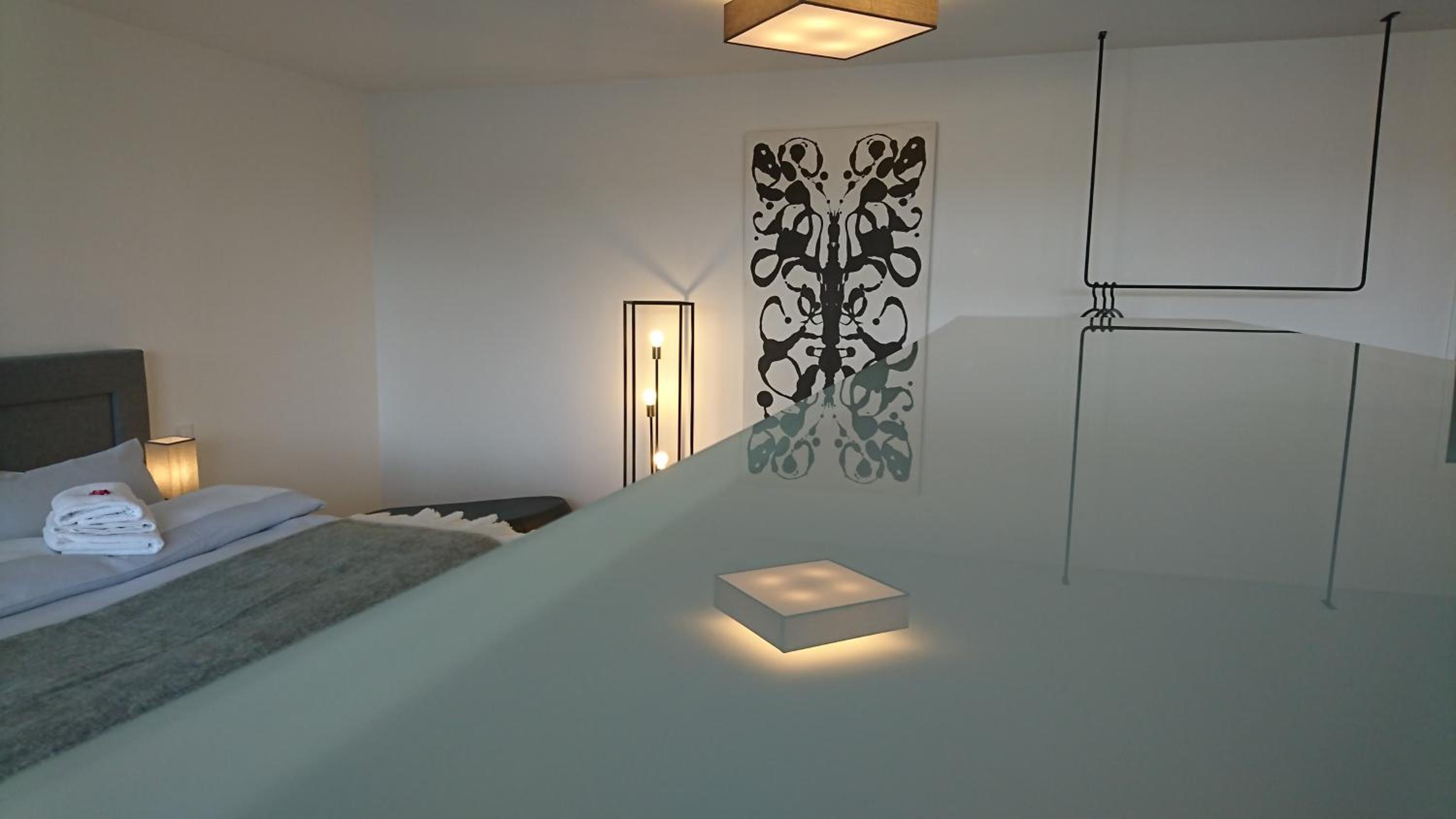 Junior Suite with Balcony - Photo 17