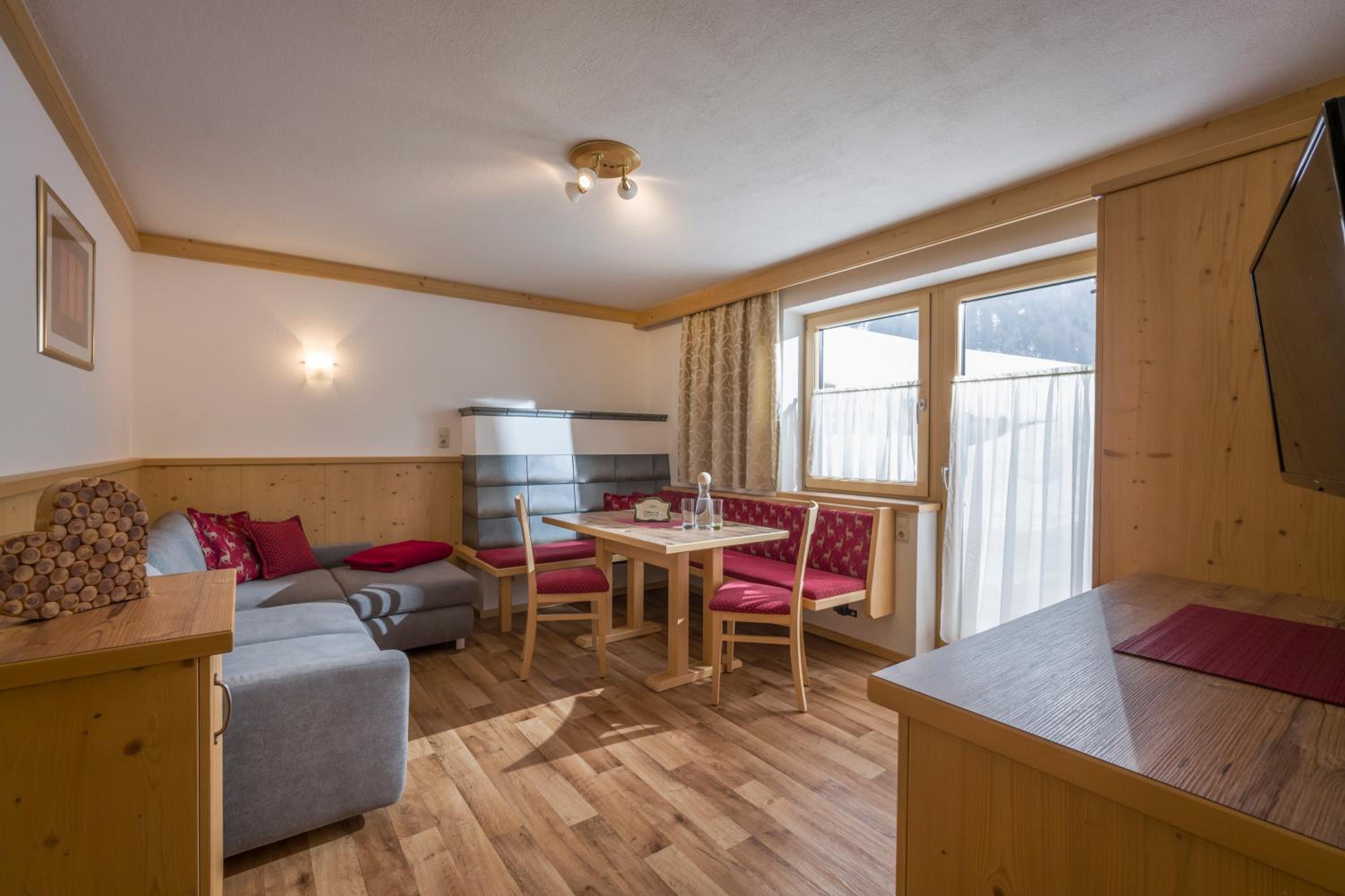 Apartment with Lake View photo 1
