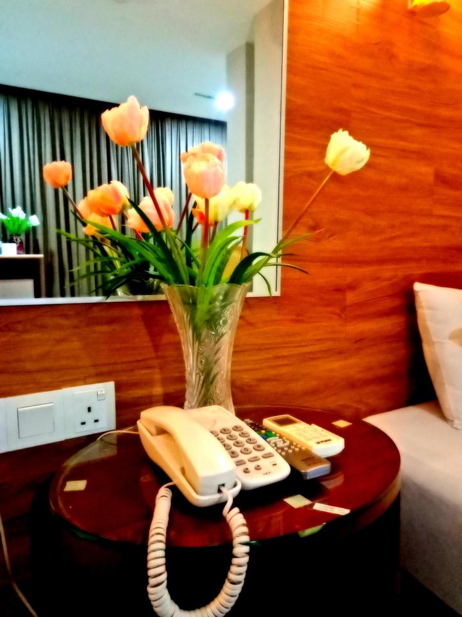 Deluxe King Room photo 2