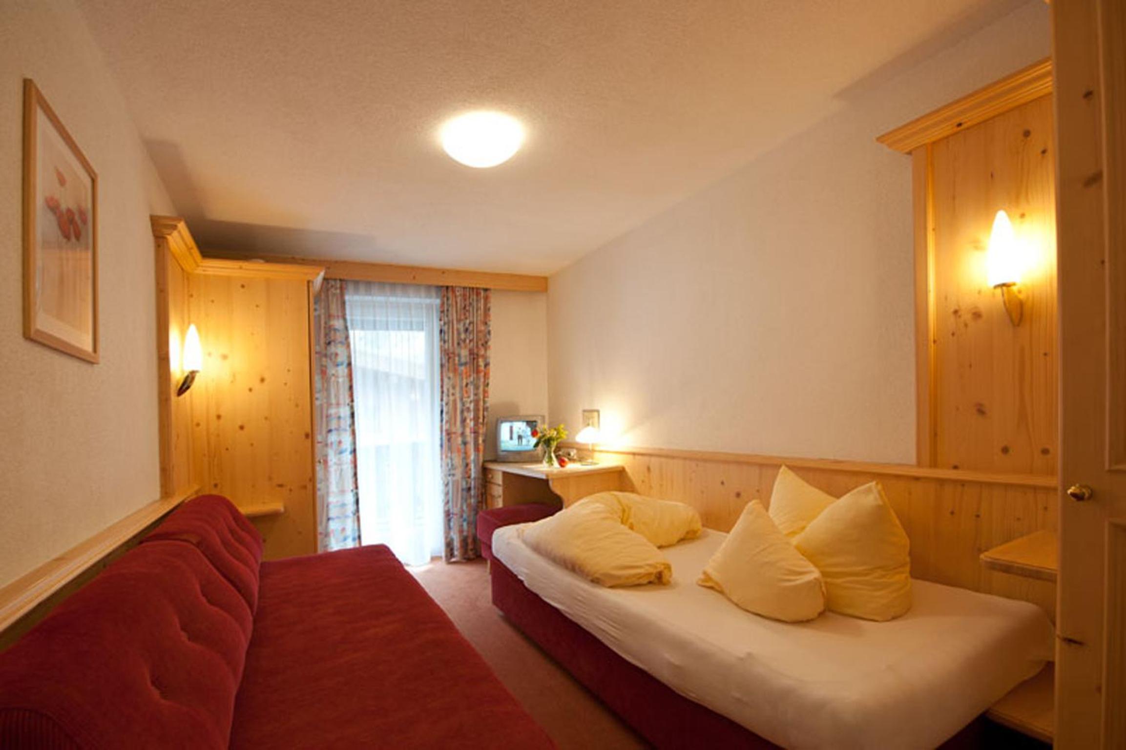 Special Offer - Single Room photo 2