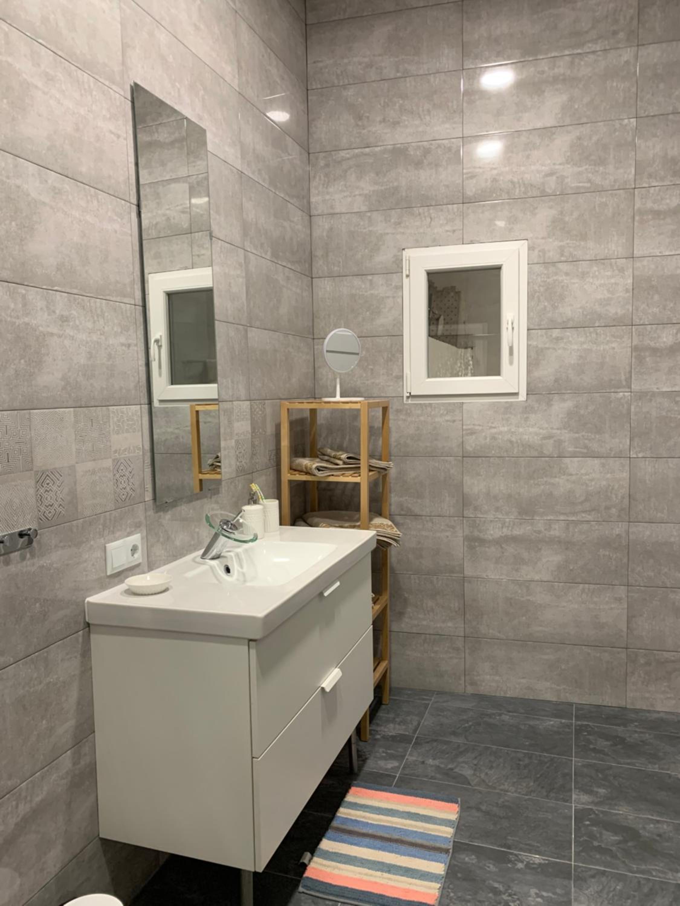 Two-Bedroom Apartment - Photo 17