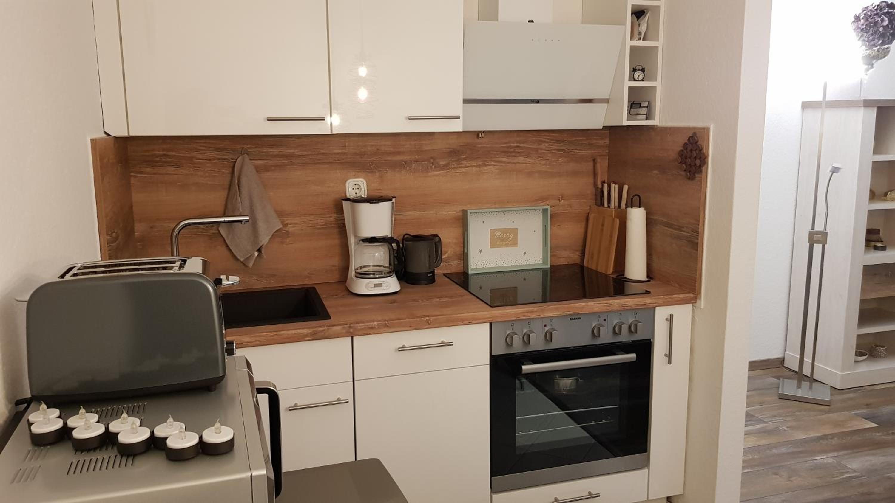 One-Bedroom Apartment - Photo 17