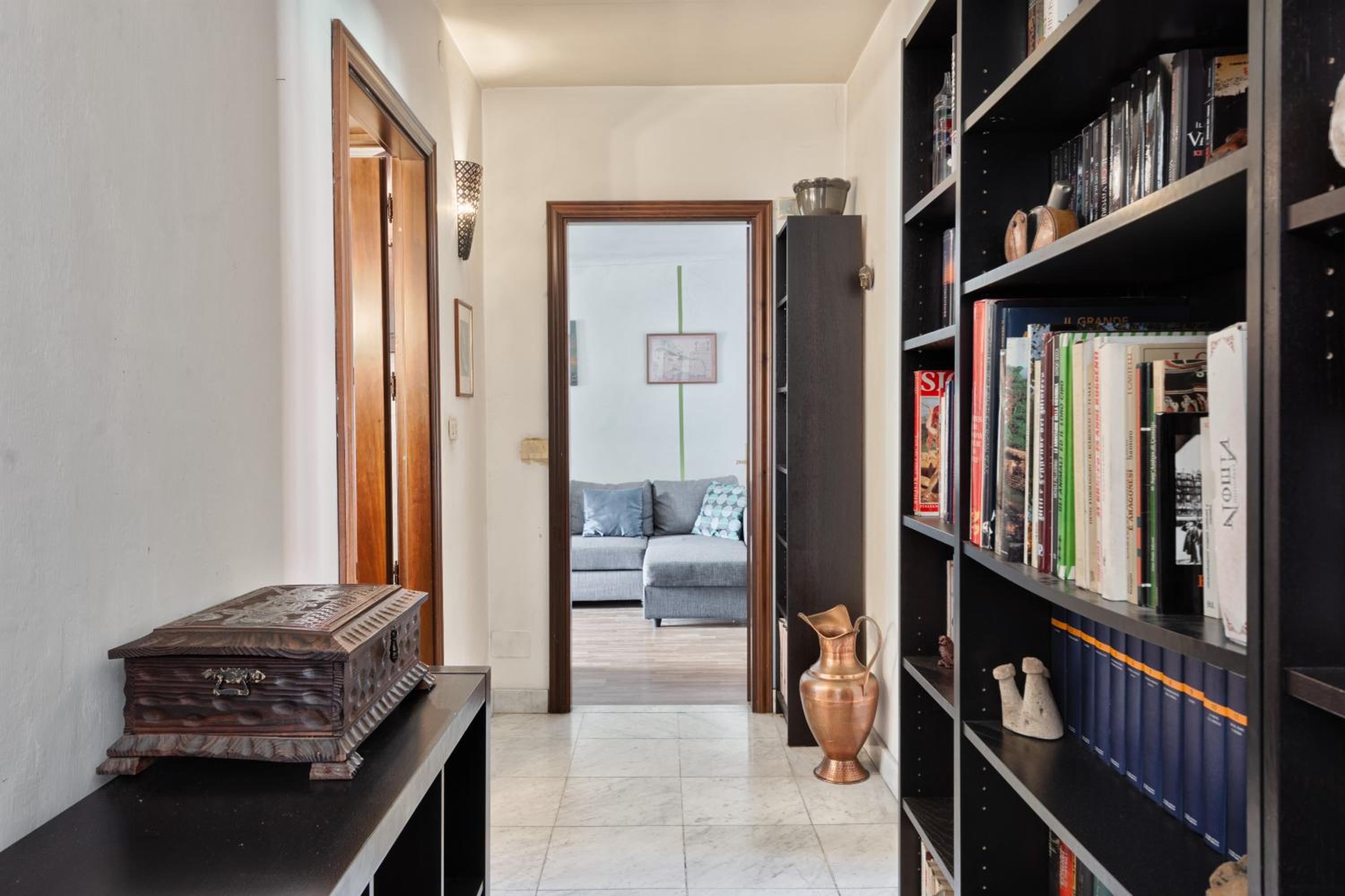 Two-Bedroom Apartment - Photo 8