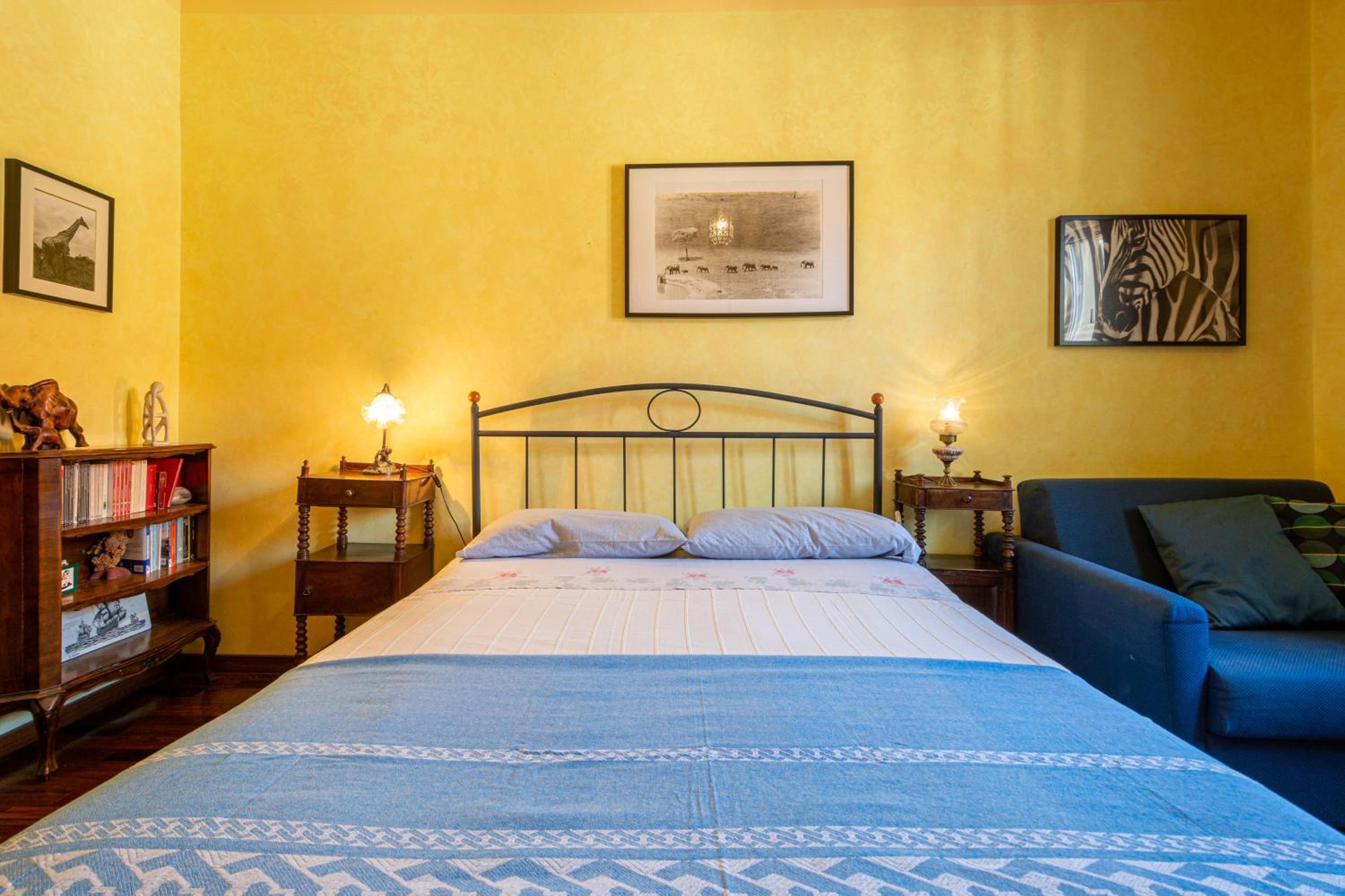 Two-Bedroom Apartment - Photo 4