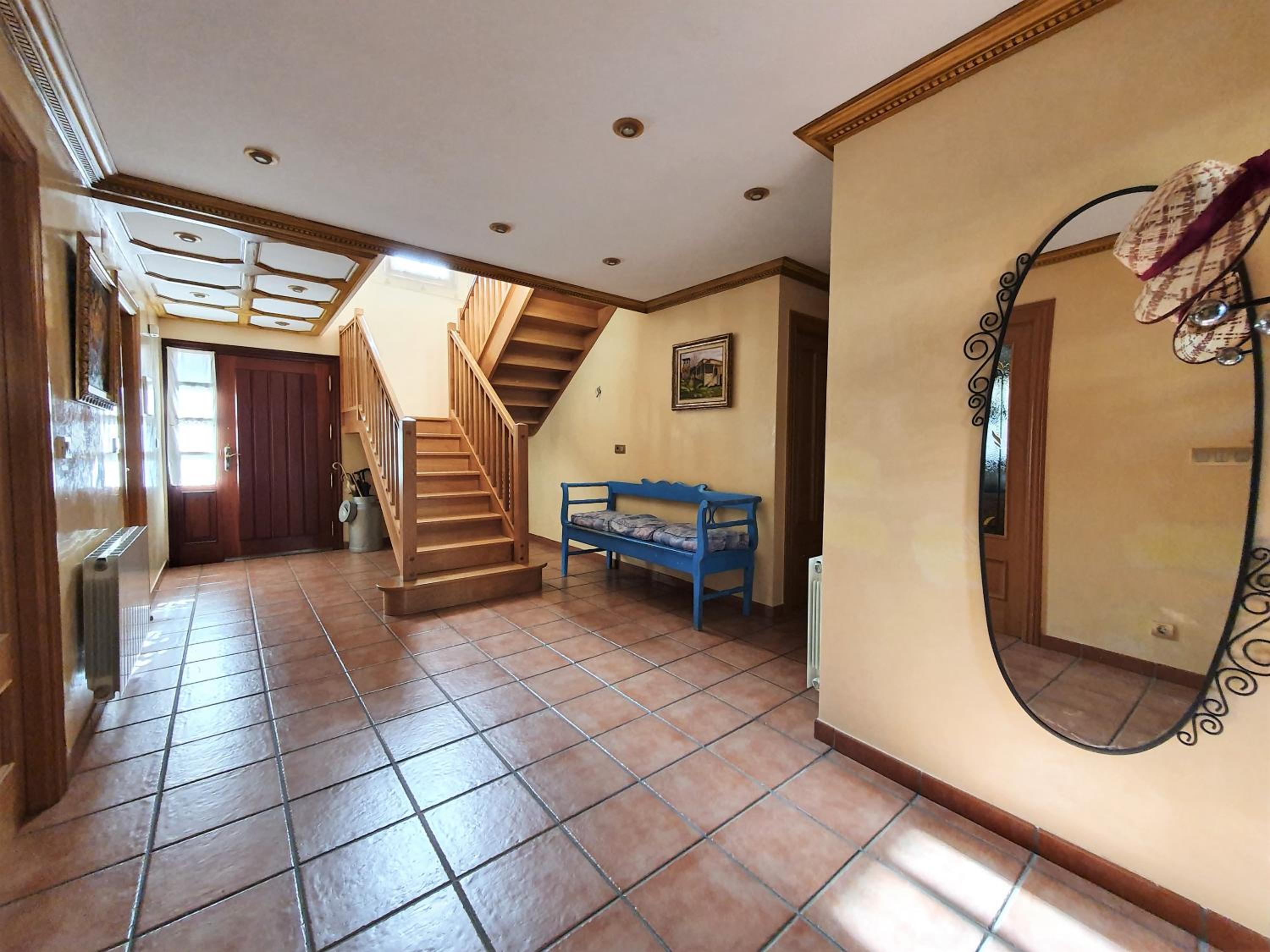Casa de cuatro habitaciones