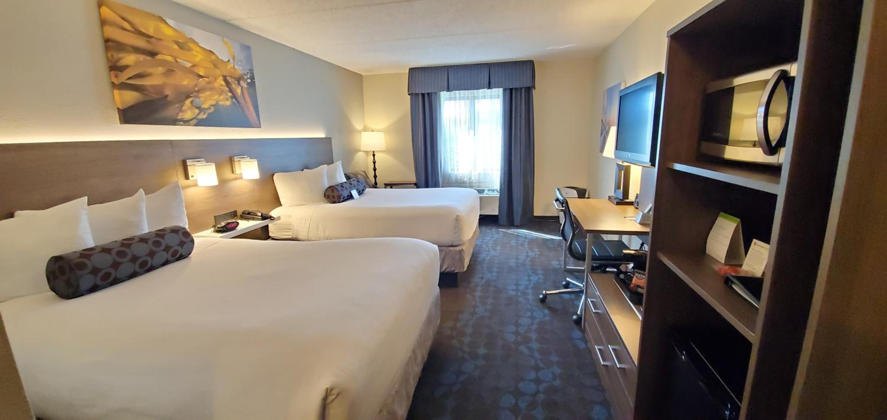 Double Room with Two Double Beds - Non-Smoking - Photo 8