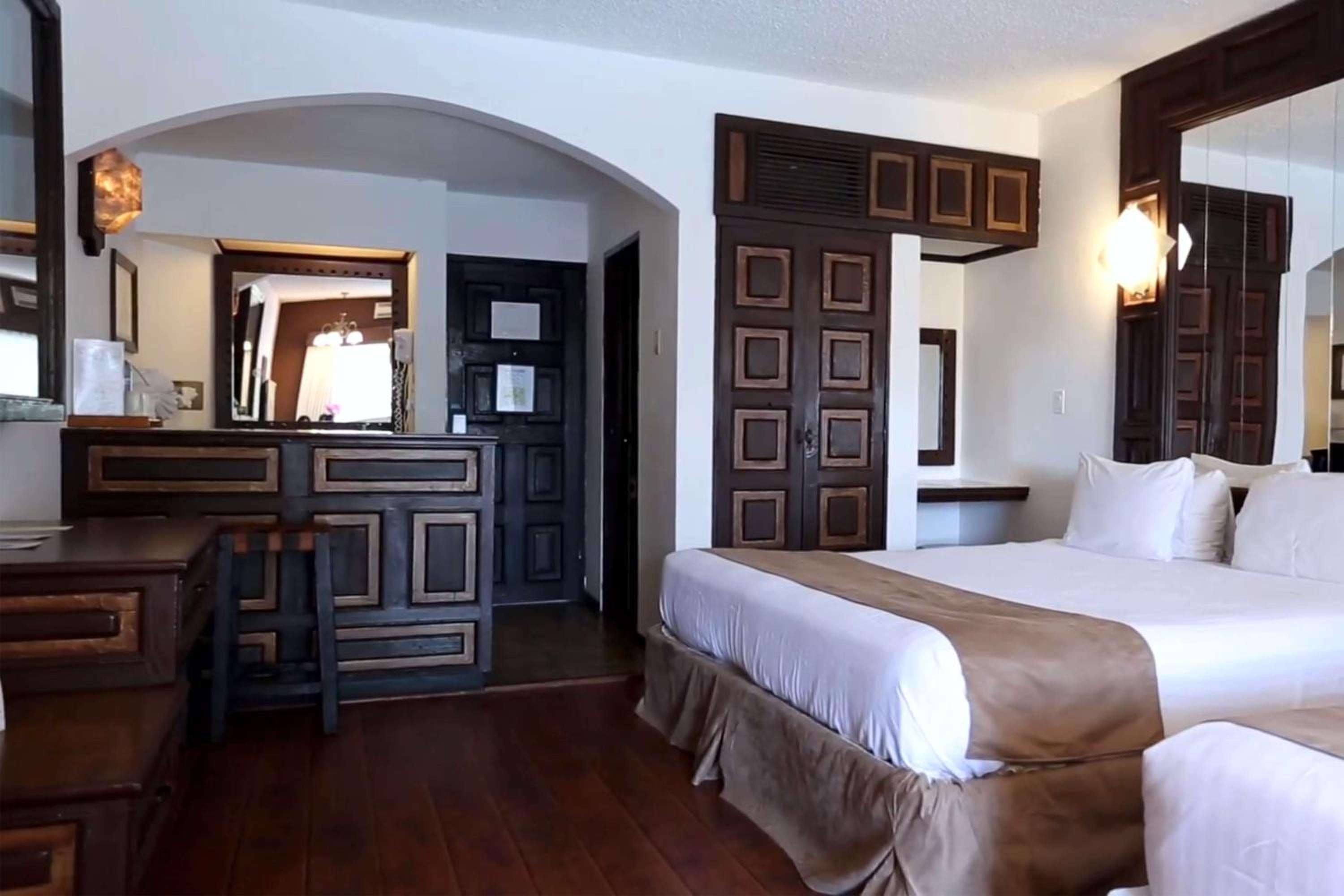 Queen Room with Two Queen Beds