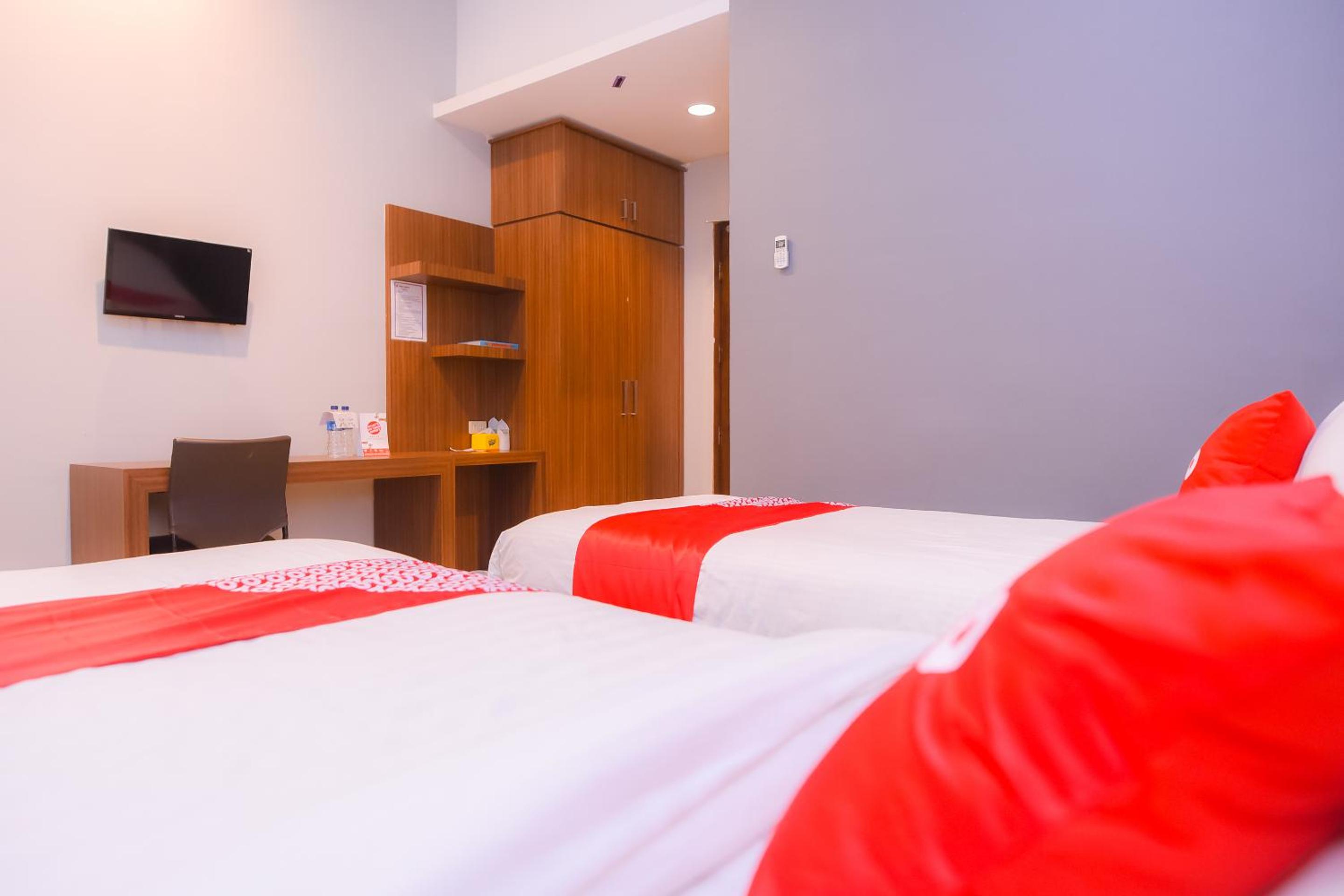 Delxue Twin Room - Photo 4