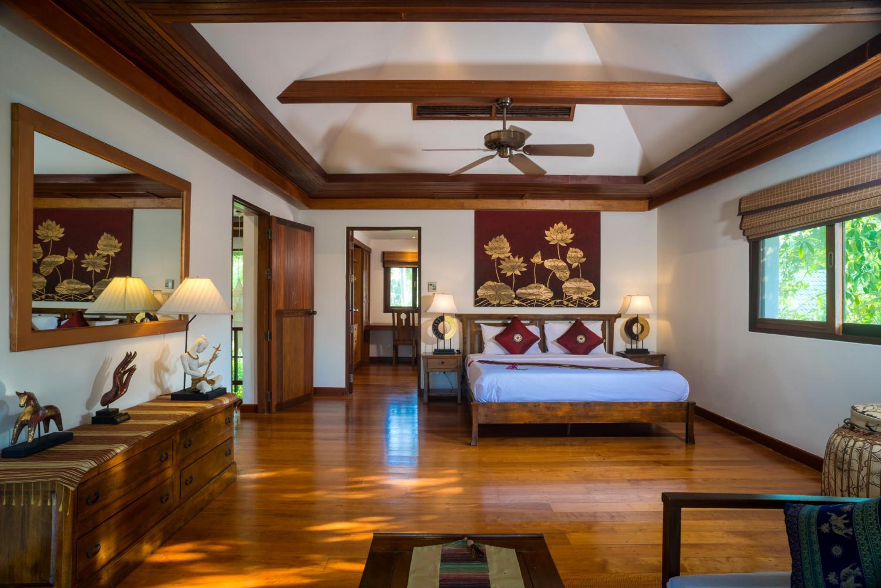 Villa with Private Pool photo 3