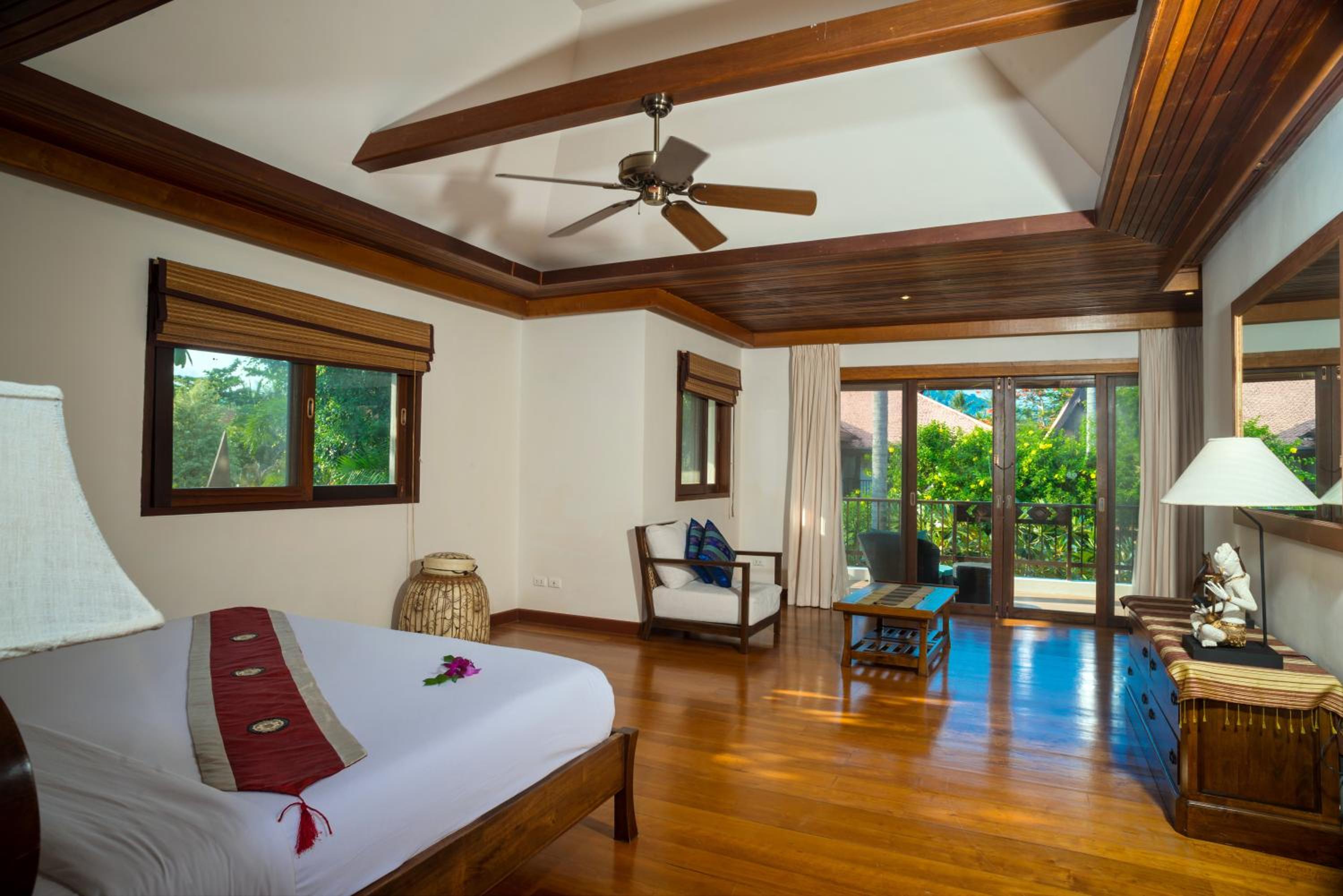 Villa with Private Pool photo 2