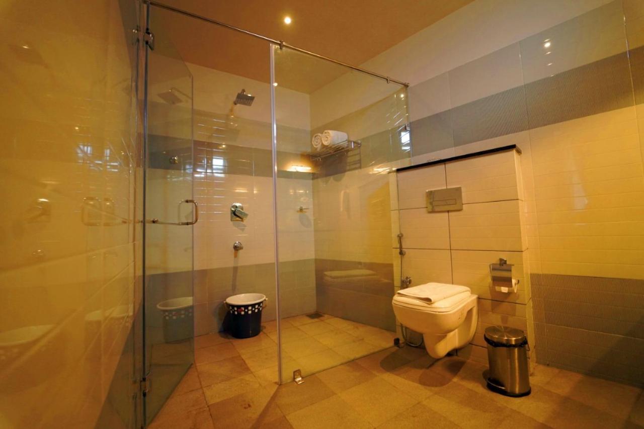 Deluxe Double or Twin Room photo 3