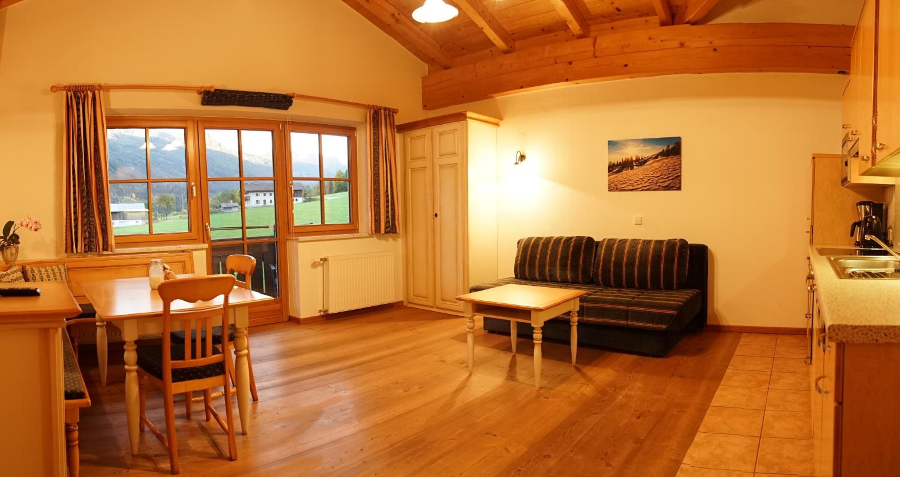 Apartment With Mountain View photo 1