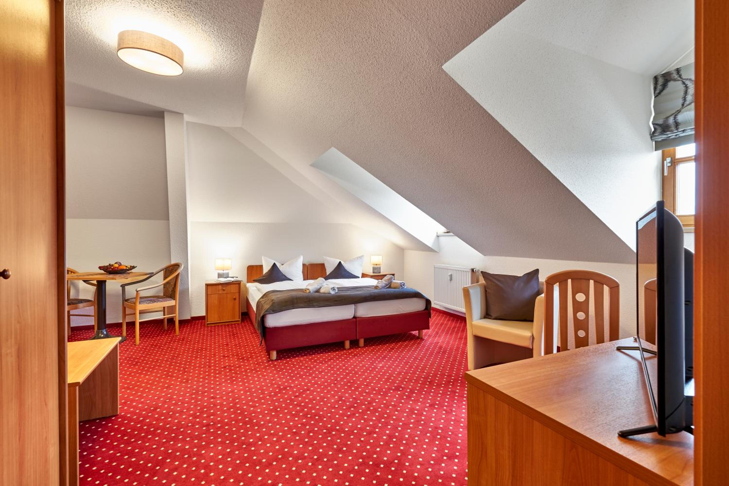 Superior Double Room - Photo 3