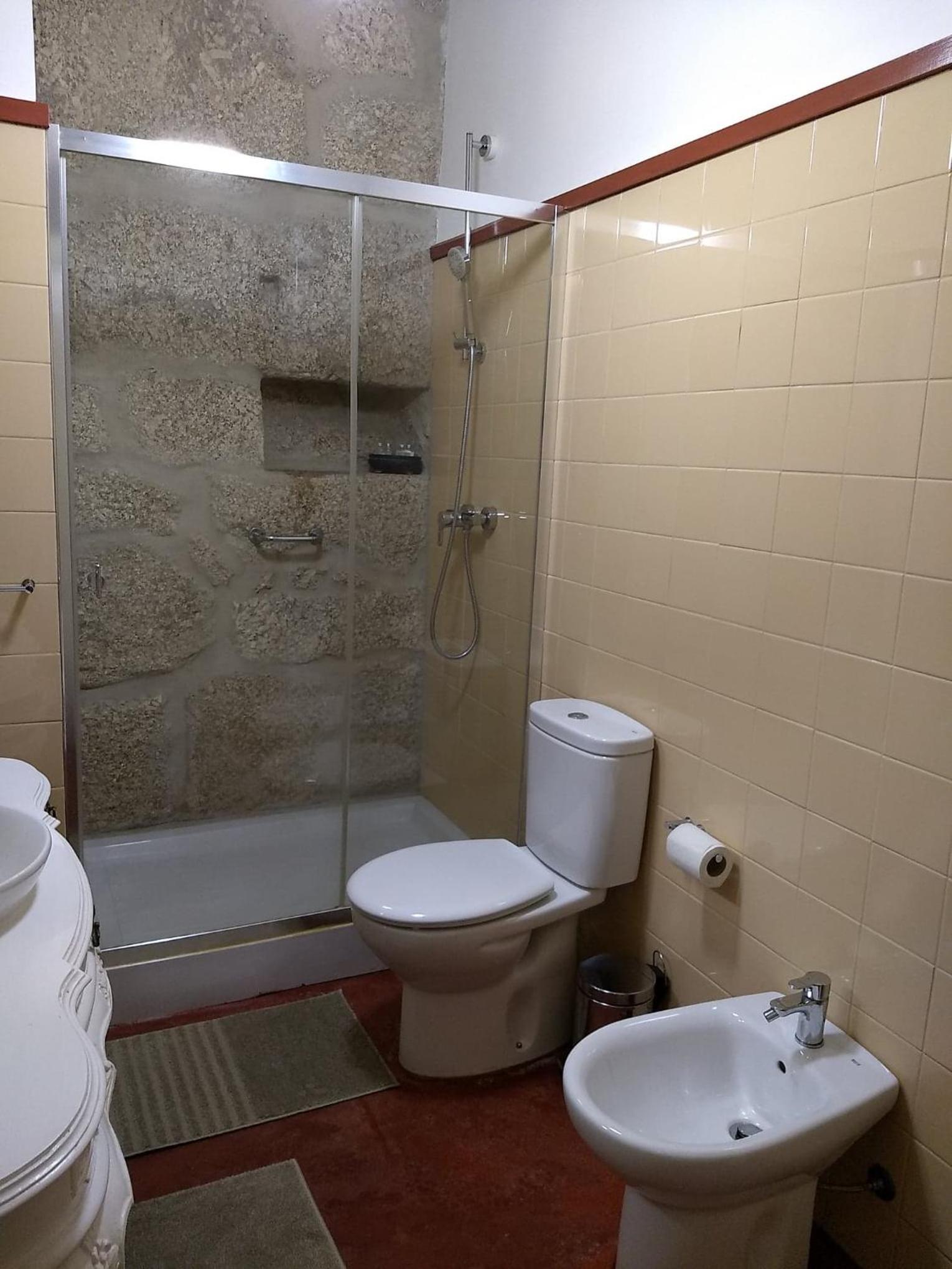 One-Bedroom House - Photo 4