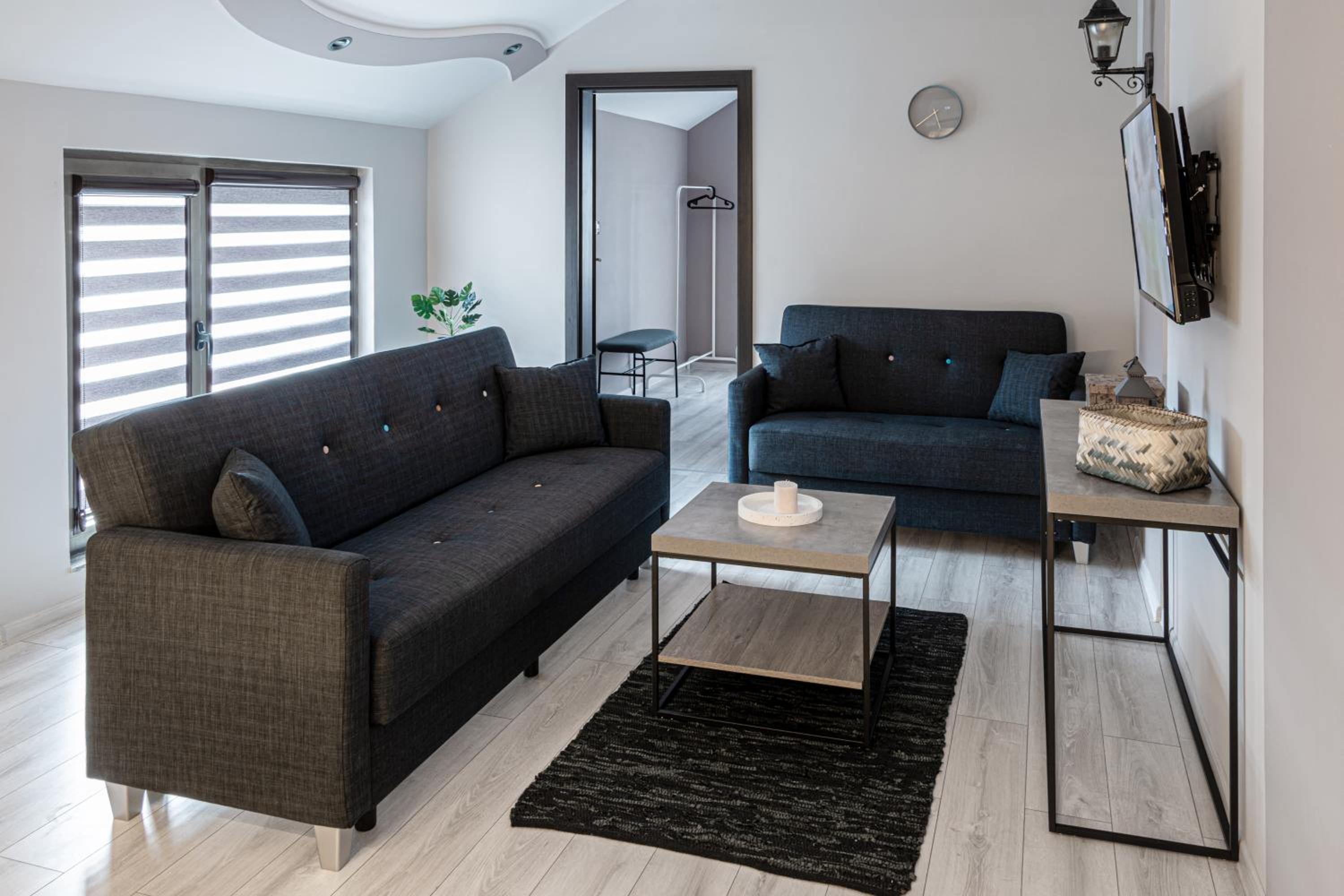 Two-Bedroom Apartment - Photo 13