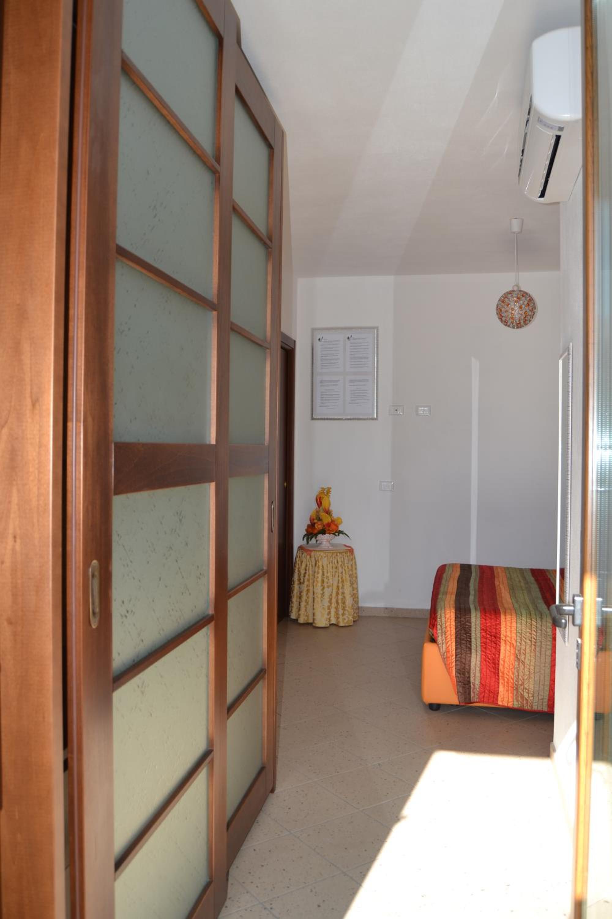 Double Room with Balcony photo 2