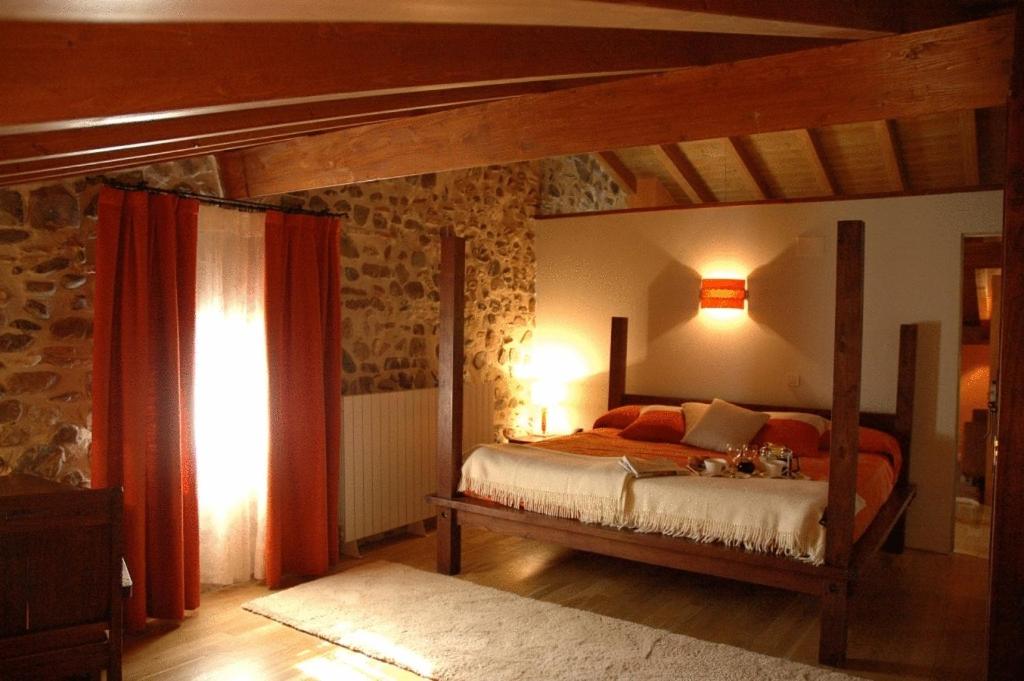 Double or Twin Room - Photo 2
