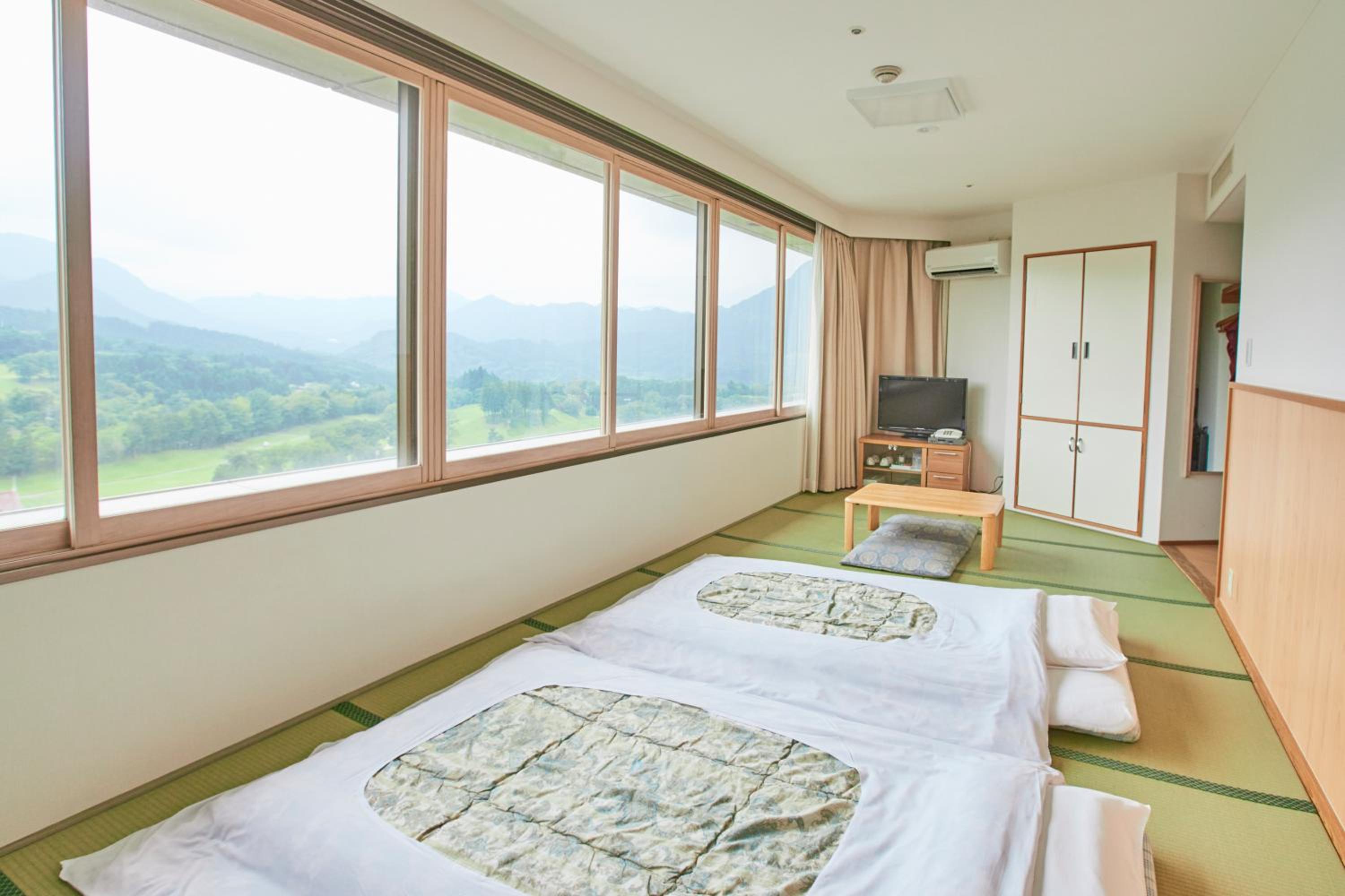 Japanese-Style Superior Room - Non-Smoking photo 2