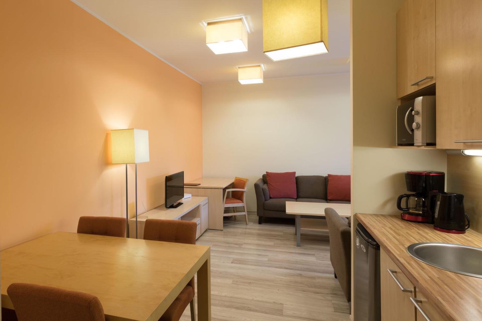 One-Bedroom Apartment - Sadama 4
